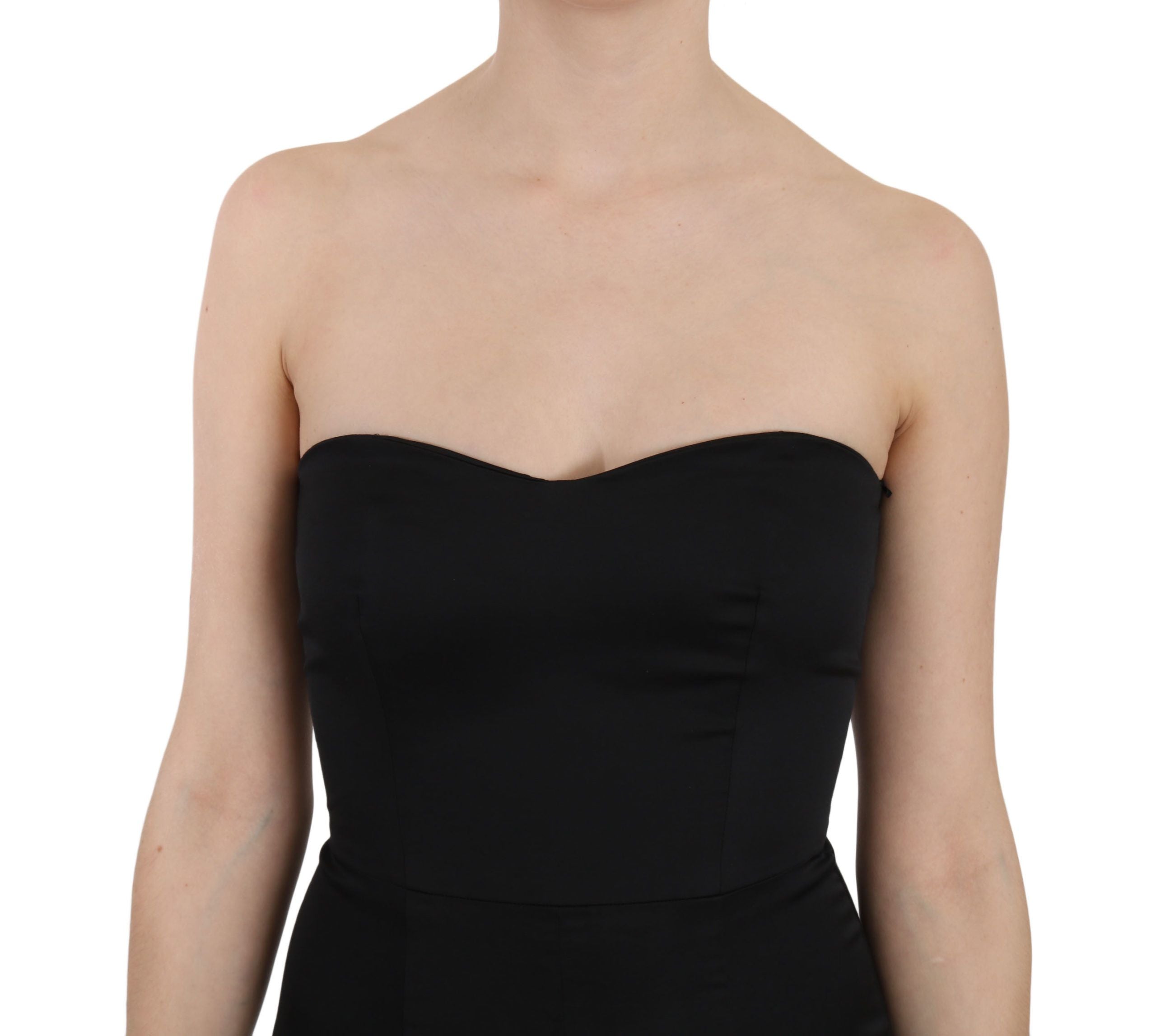 John Richmond – Bezauberndes schwarzes ausgestelltes Maxikleid