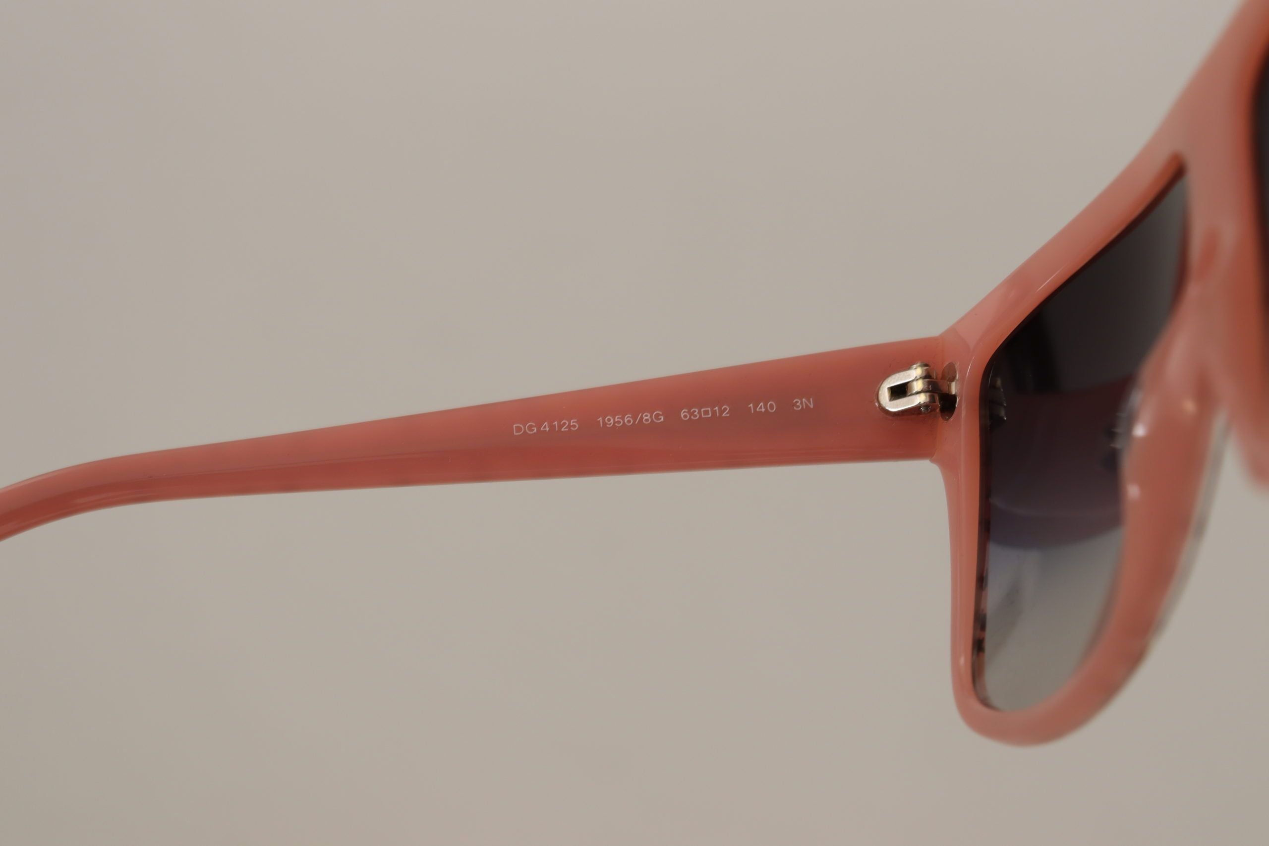 Dolce & Gabbana – Elegante Sonnenbrille im Vintage-Stil mit Sternen