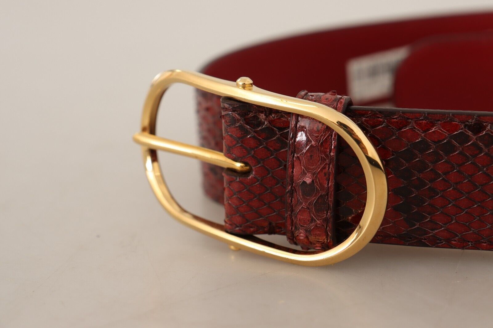 Dolce & Gabbana Eleganter roter Gürtel aus Schlangenleder