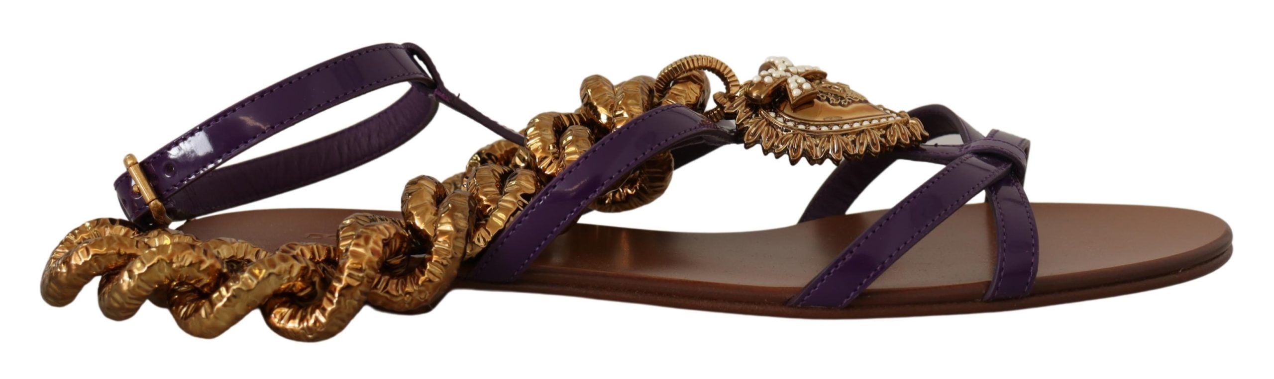 Dolce & Gabbana – Lilafarbene Gladiator-Schuhe mit Herzkette