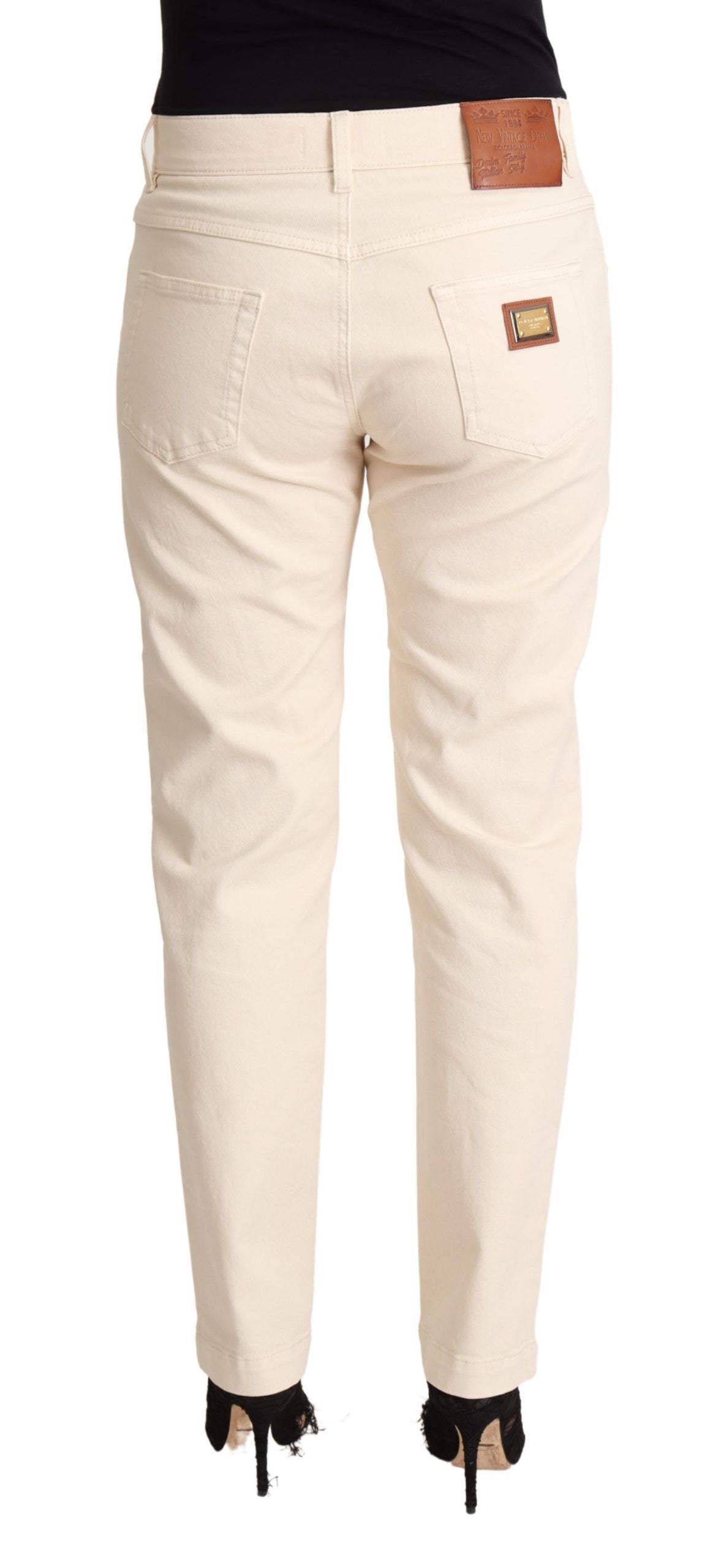 Dolce & Gabbana – Schicke, weiße Skinny-Boyfriendjeans mit Logo-Plakette