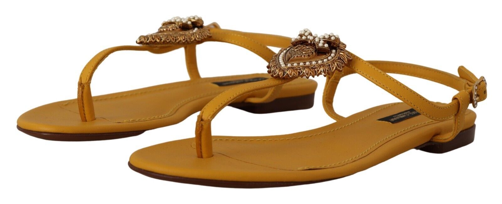 Dolce & Gabbana – Senfgelbe, flache Sandalen mit T-Riemen und Herzverzierung