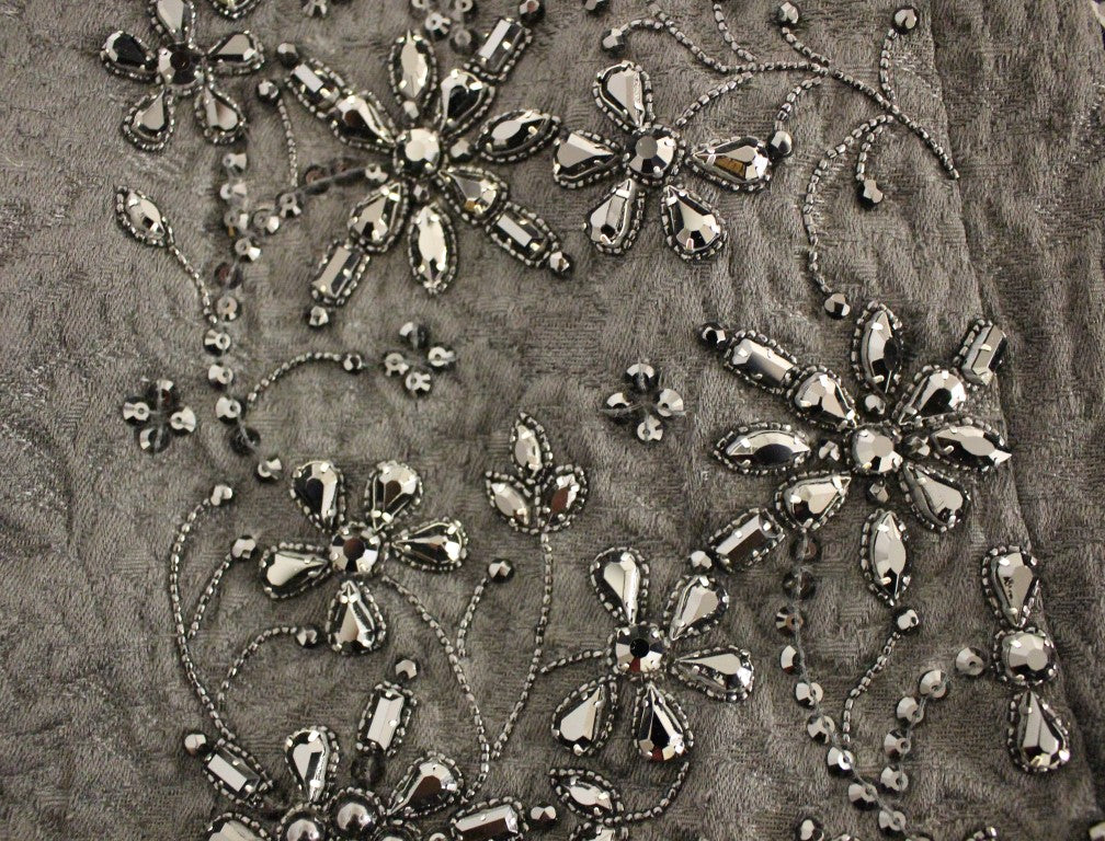 Dolce & Gabbana – Schwarzer Meisterwerk-Rock mit Kristallverzierung