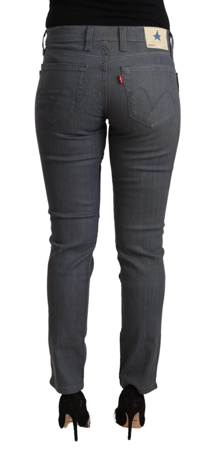 Levi's Chic Slim Fit – Grauer Denim-Genuss