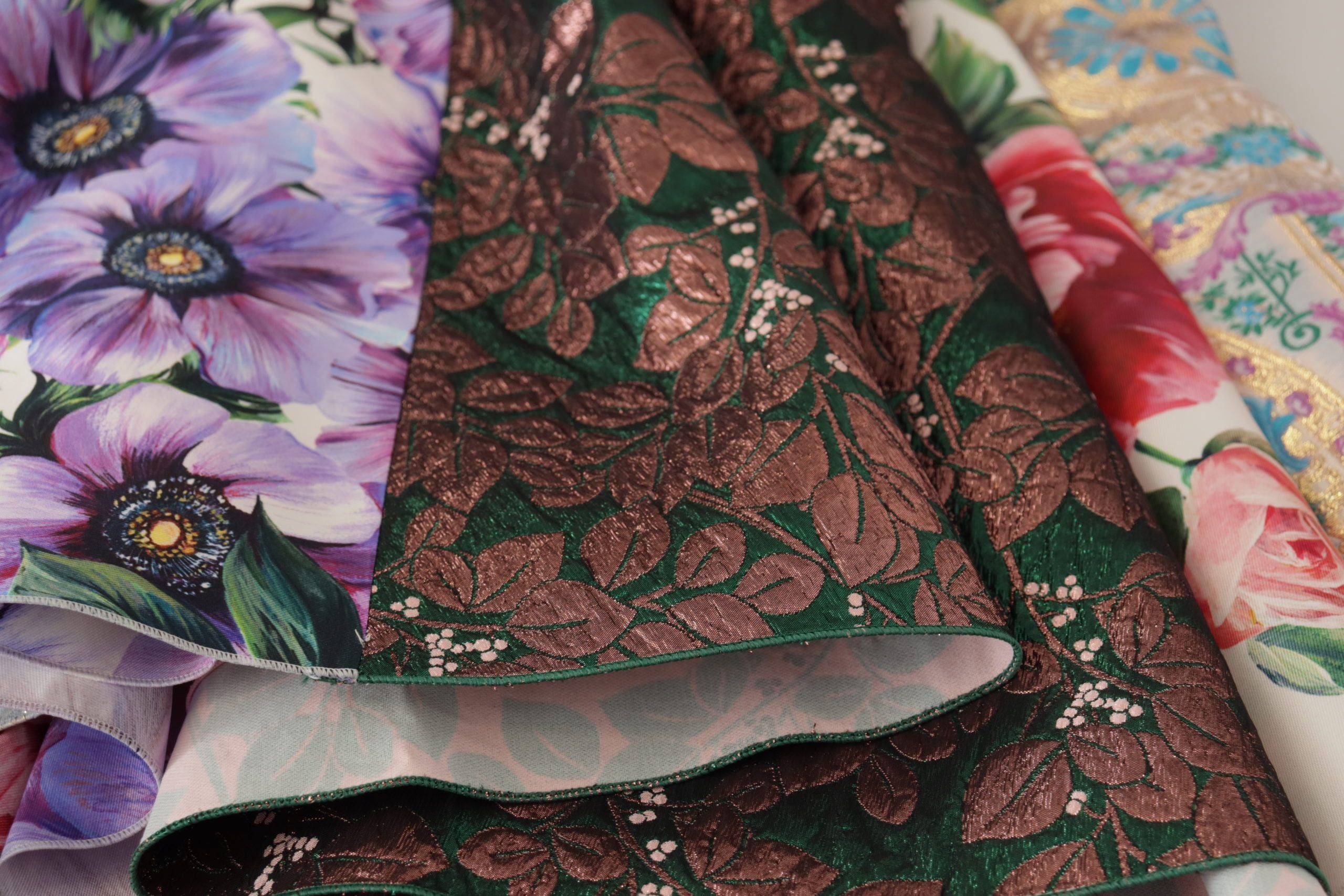Rochie Dolce & Gabbana Patchwork Elegance din amestec de mătase