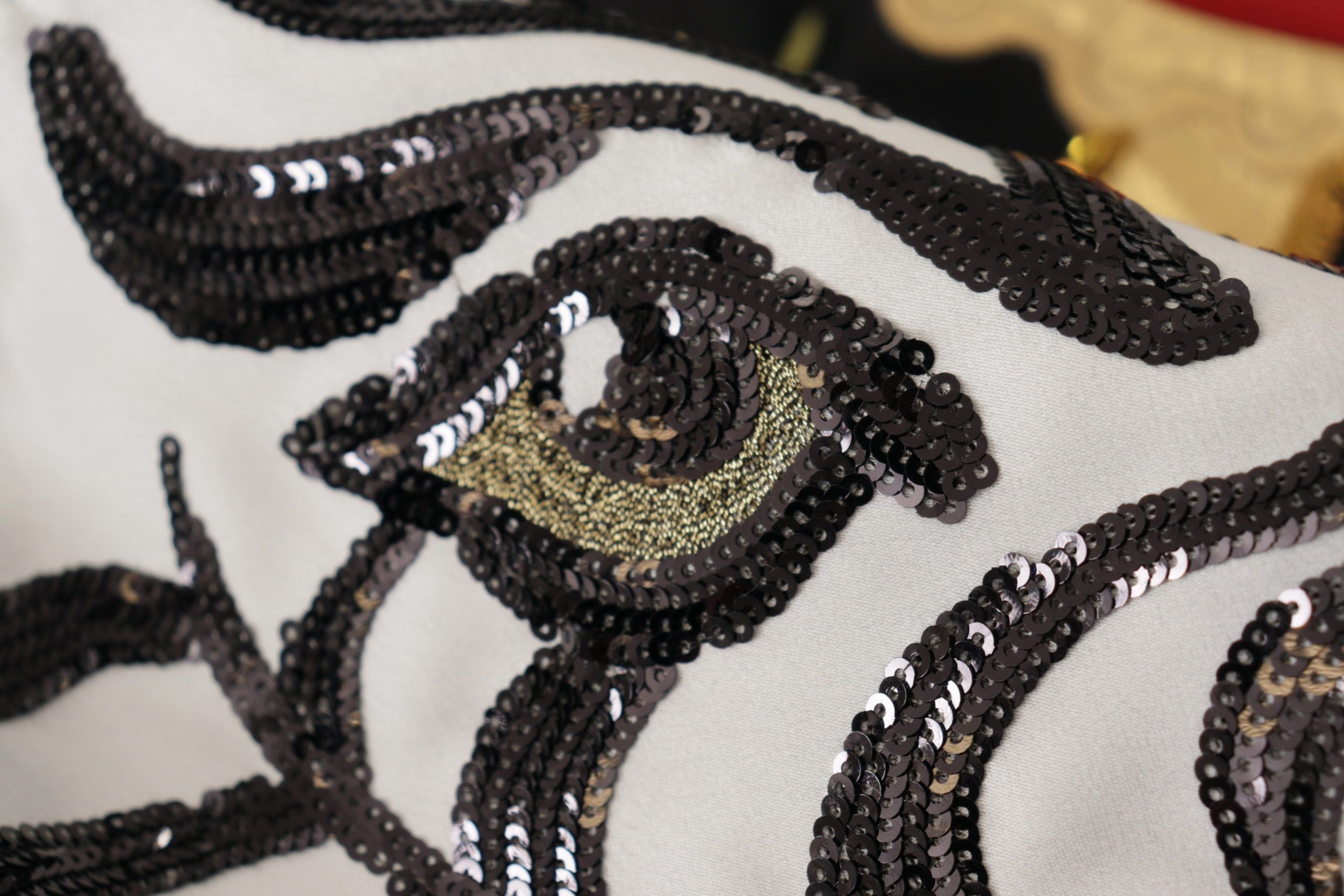 Dolce & Gabbana – Verzierter schwarzer A-Linien-Rock mit hoher Taille