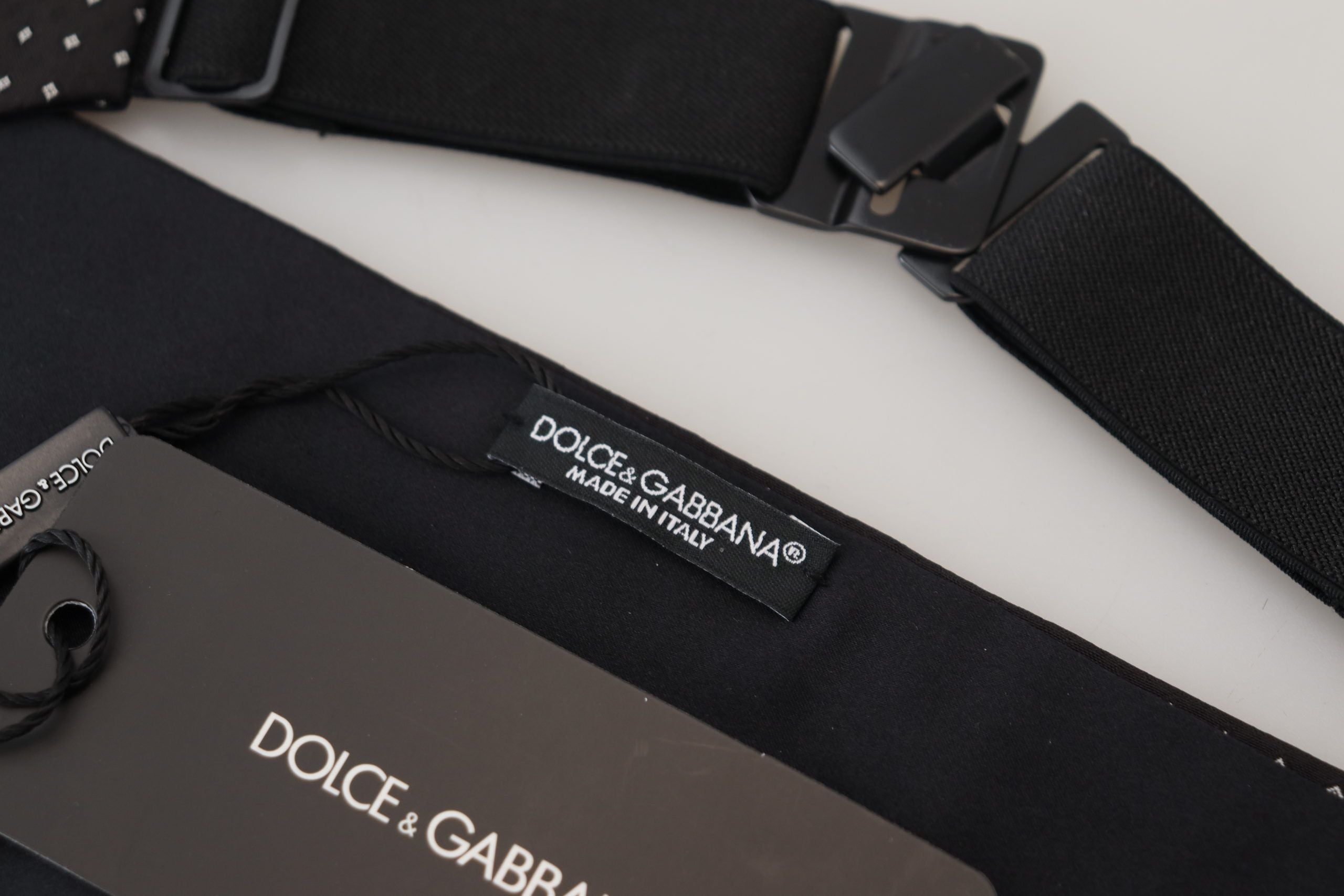 Fata cu buline din mătase Dolce & Gabbana elegantă