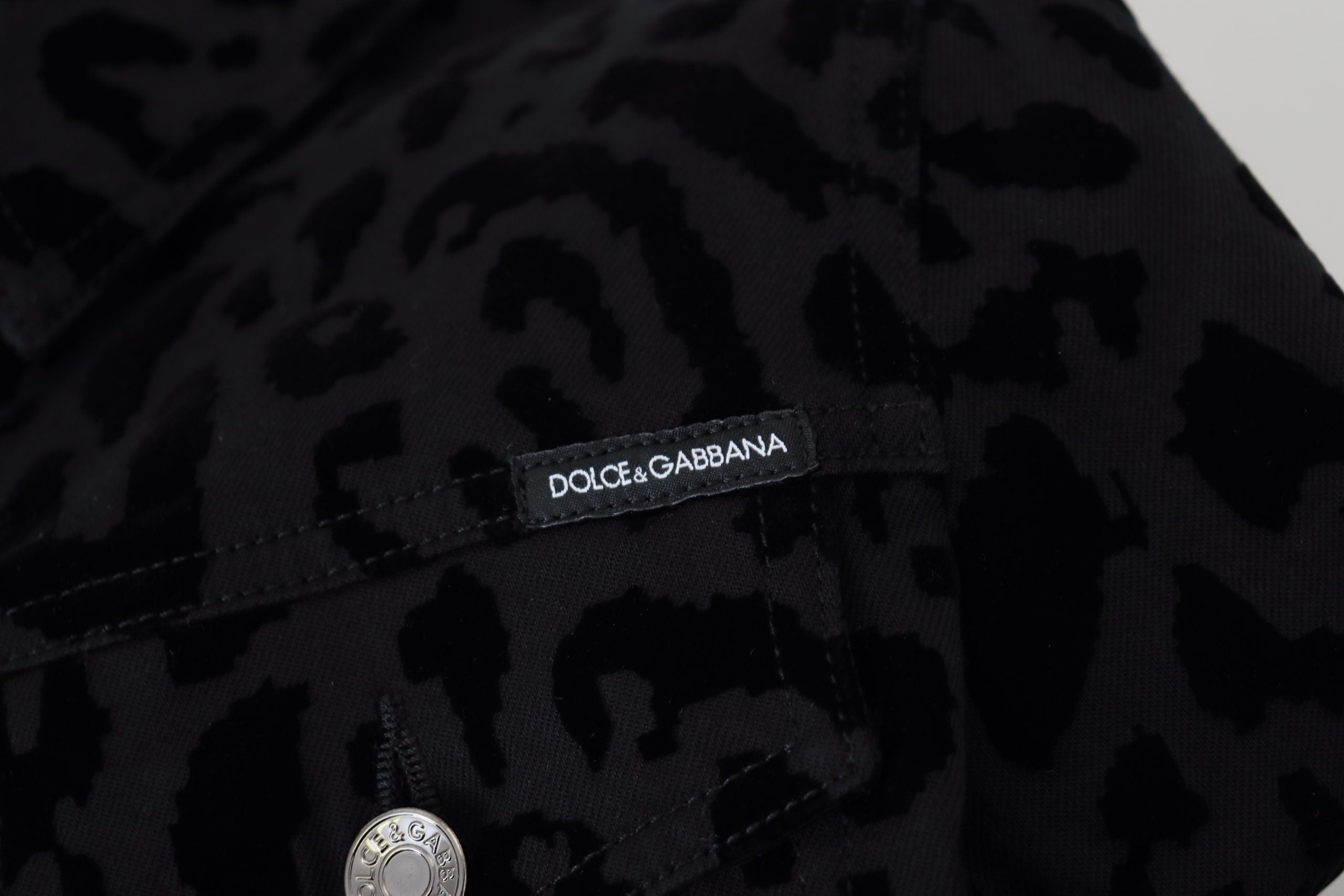 Dolce & Gabbana Schicke Jeansjacke mit Leopardenmuster