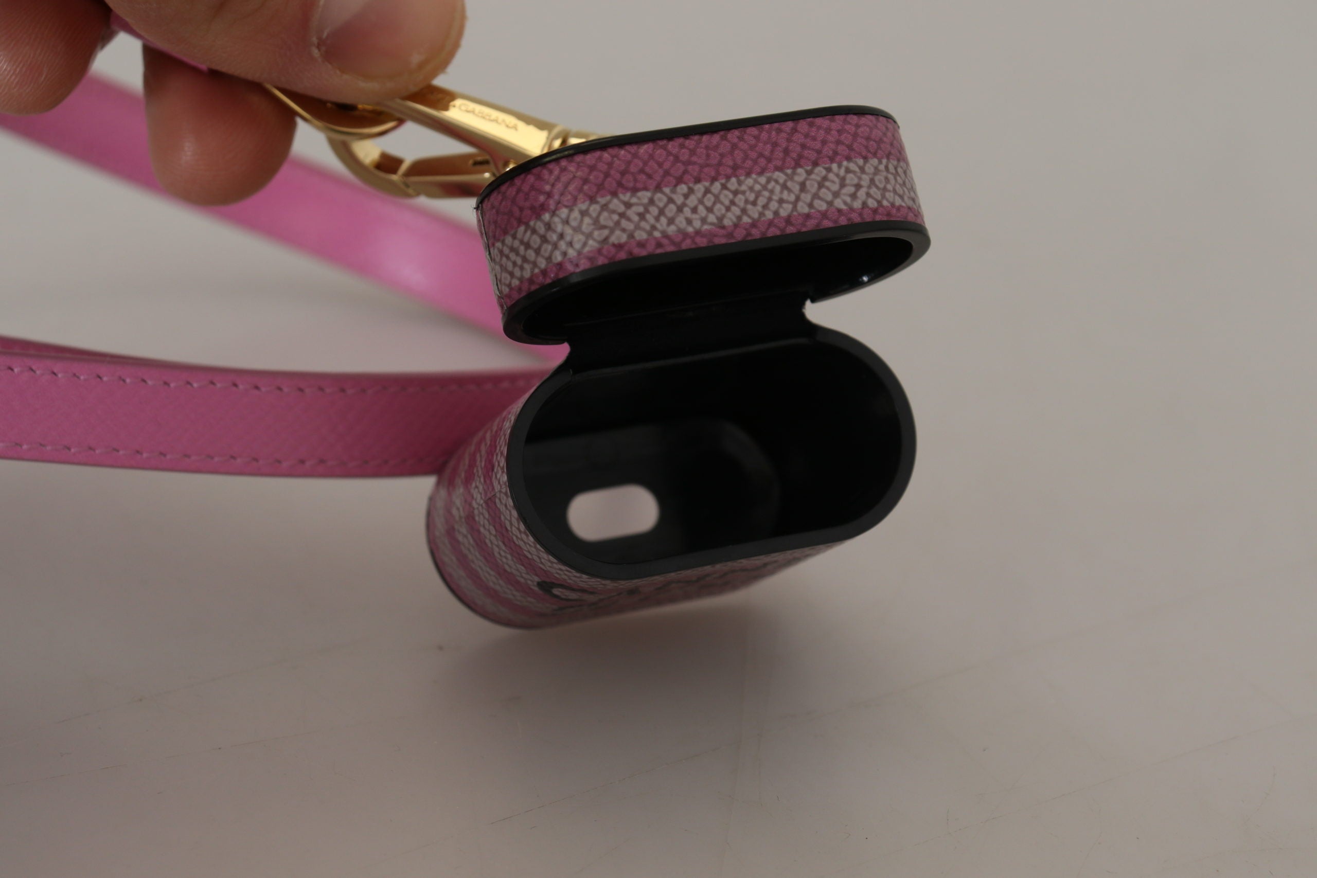 Husă Dolce & Gabbana Chic din piele pentru AirPods, roz