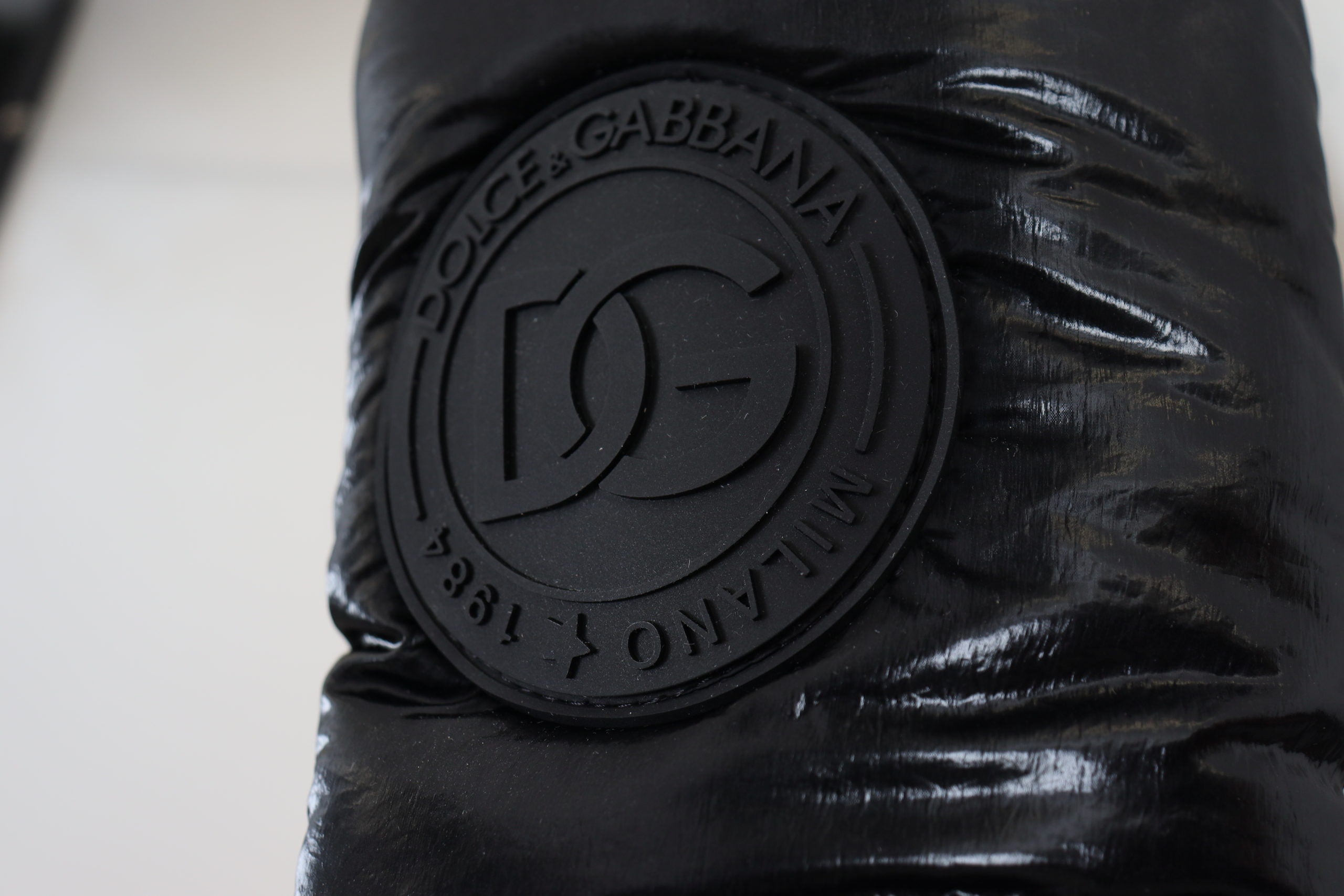 Dolce & Gabbana Elegante halbhohe Stiefel aus schwarzem Polyester
