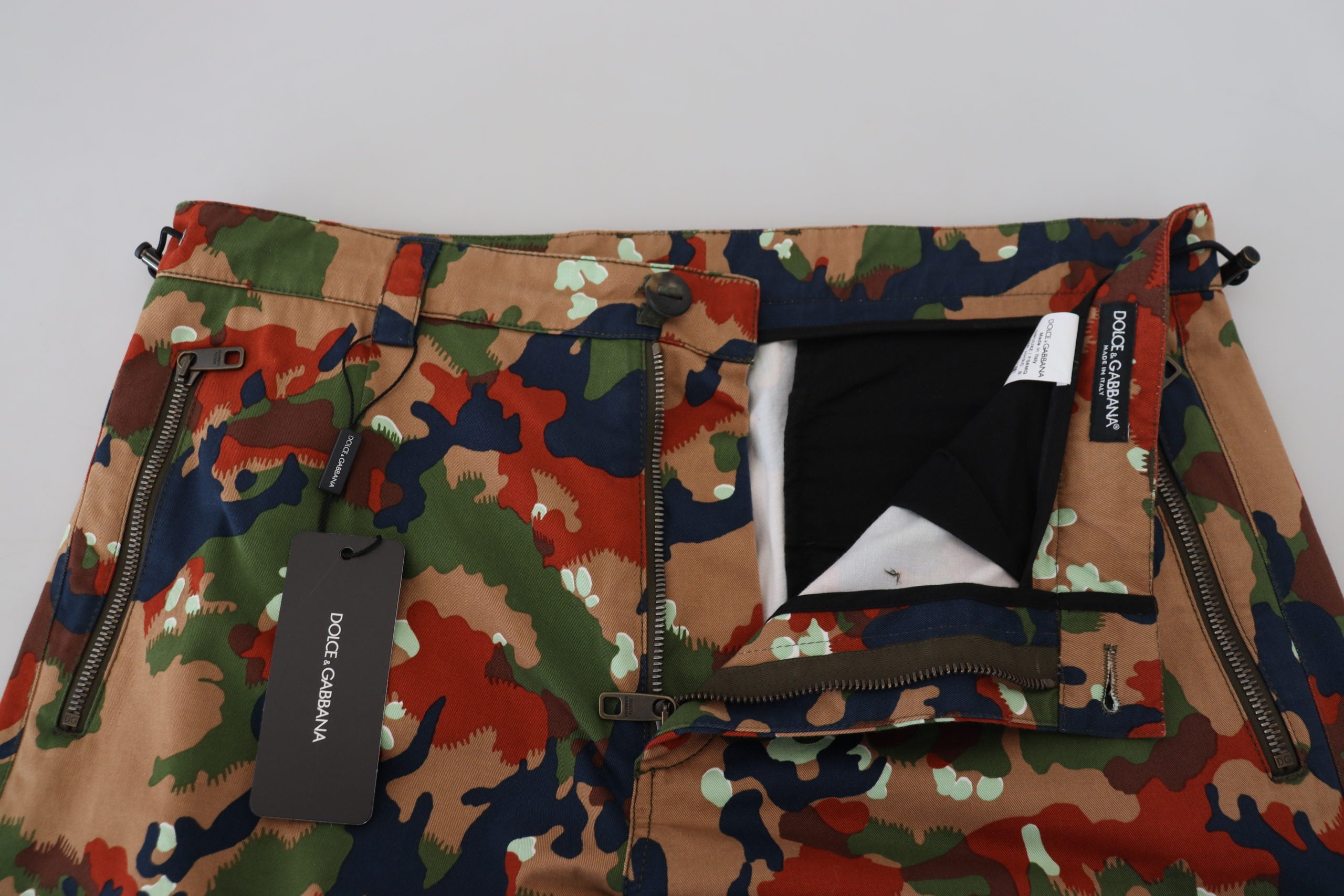 Mehrfarbige Cargo-Shorts des italienischen Designers Dolce & Gabbana