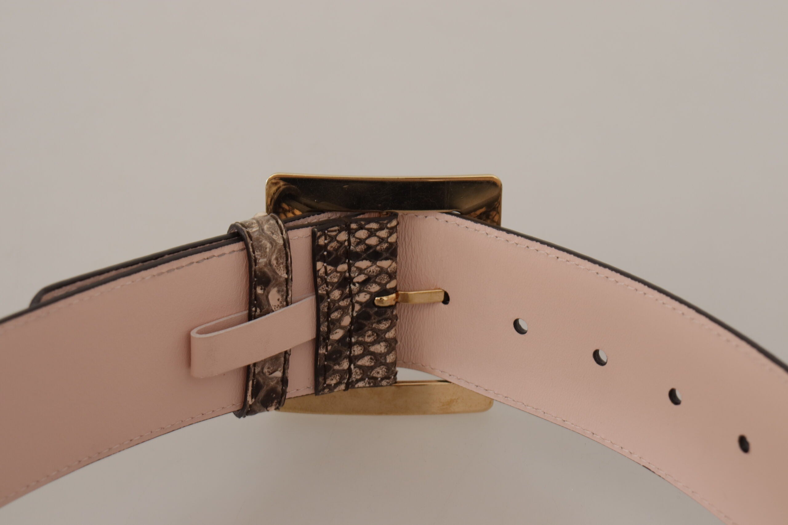 Dolce & Gabbana Eleganter Ledergürtel mit Logo-Schnalle