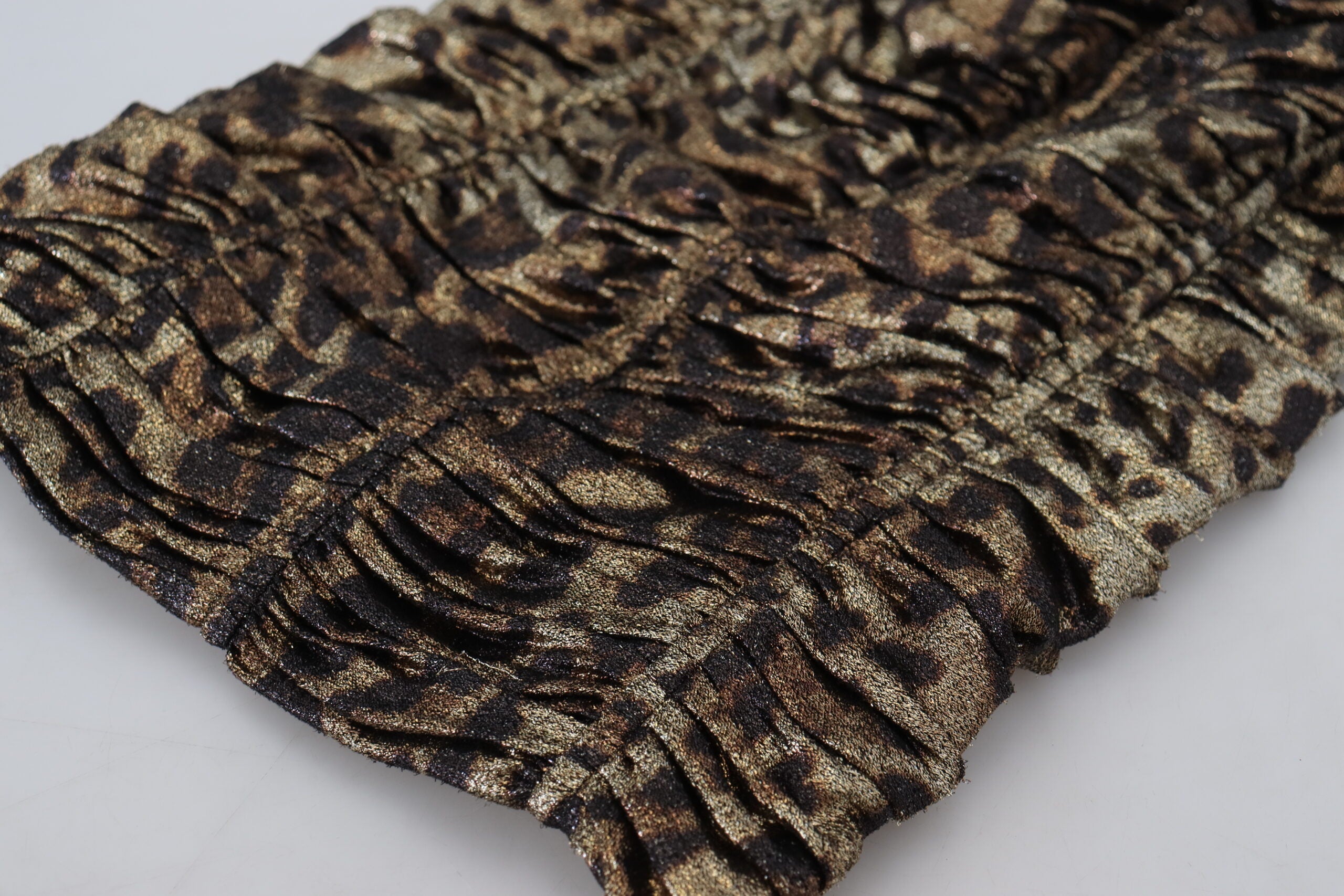 Dolce & Gabbana – Elegantes, figurbetontes Midikleid mit Leopardenmuster