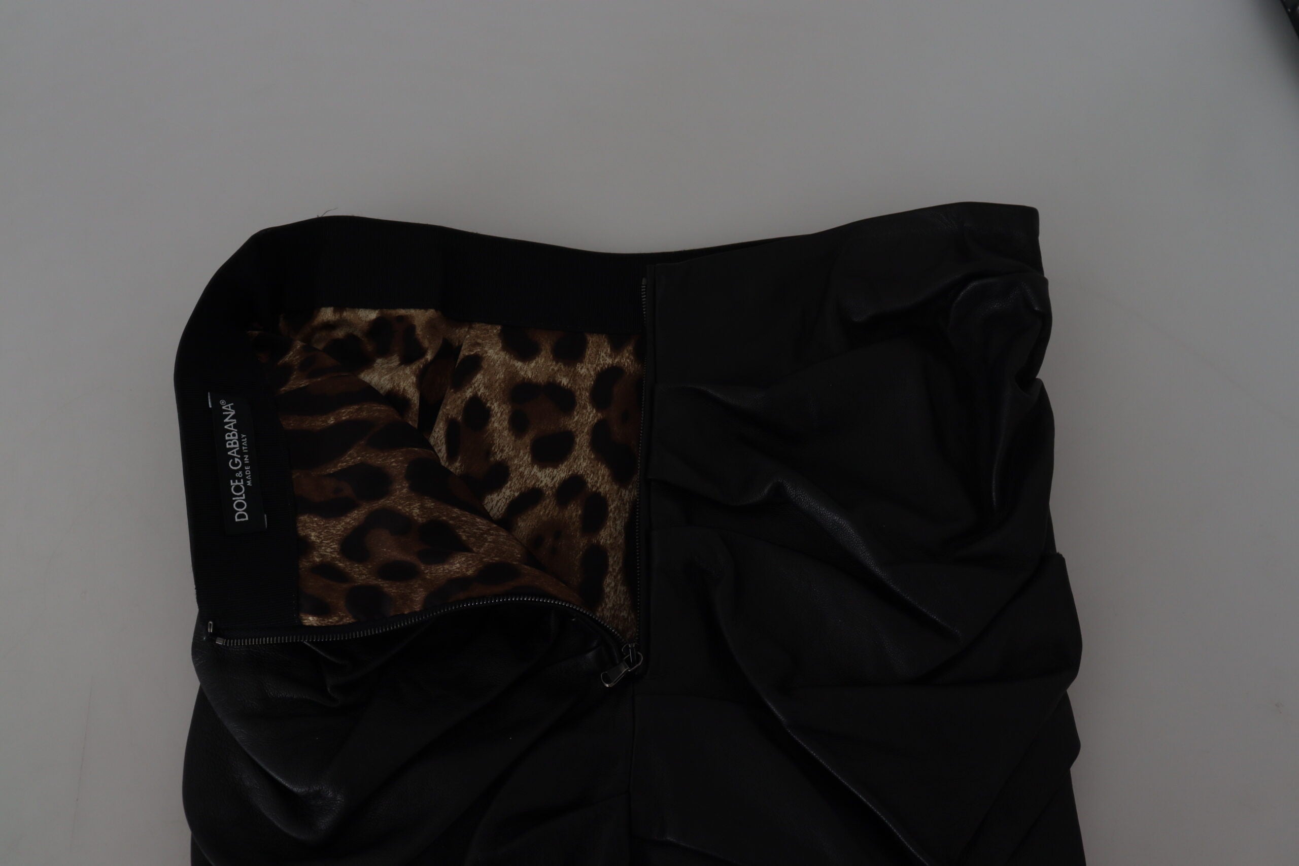 Dolce & Gabbana Schicker A-Linien-Minirock aus Leder mit hoher Taille