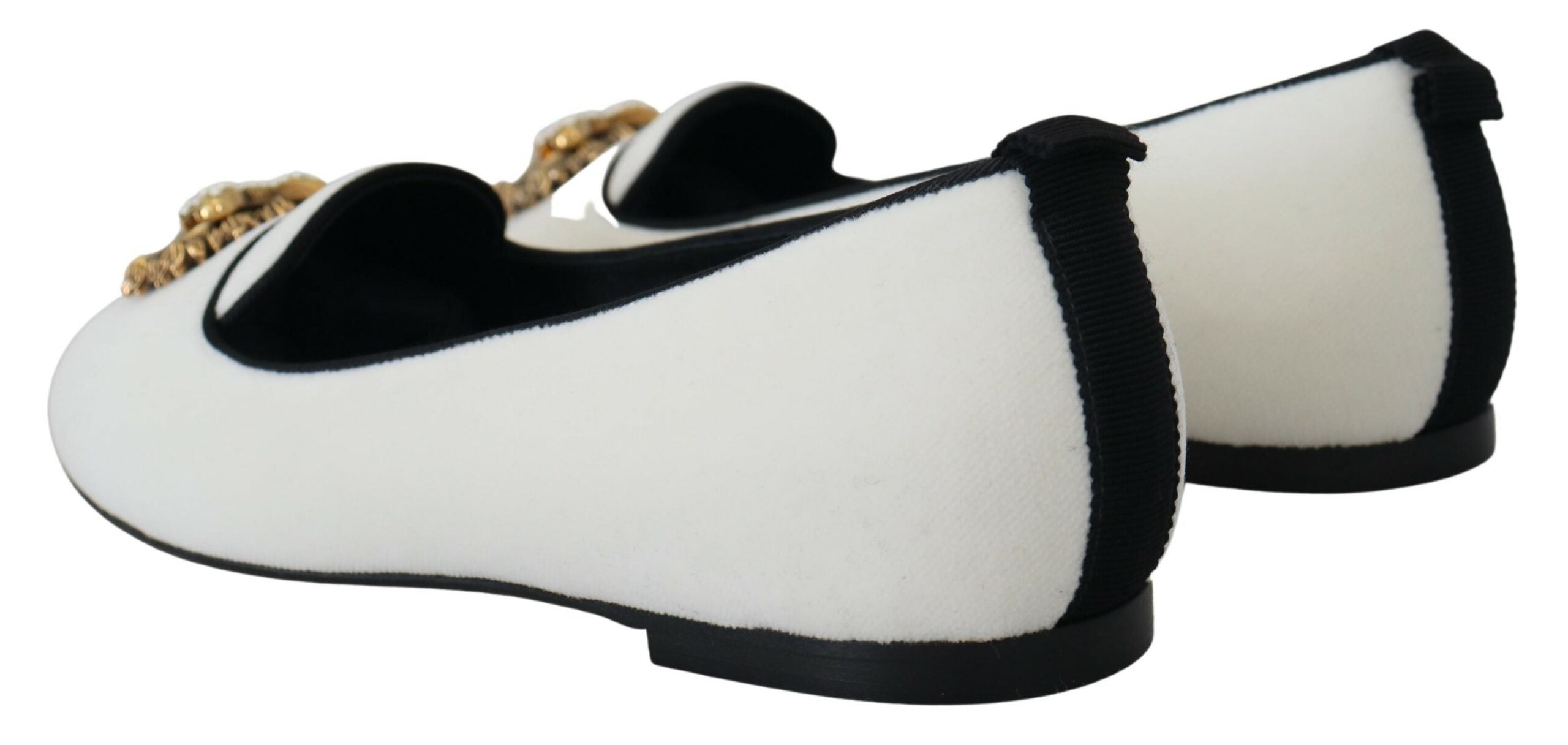 Dolce & Gabbana – Elegante Loafer aus weißem Samt mit goldenem Herzdetail