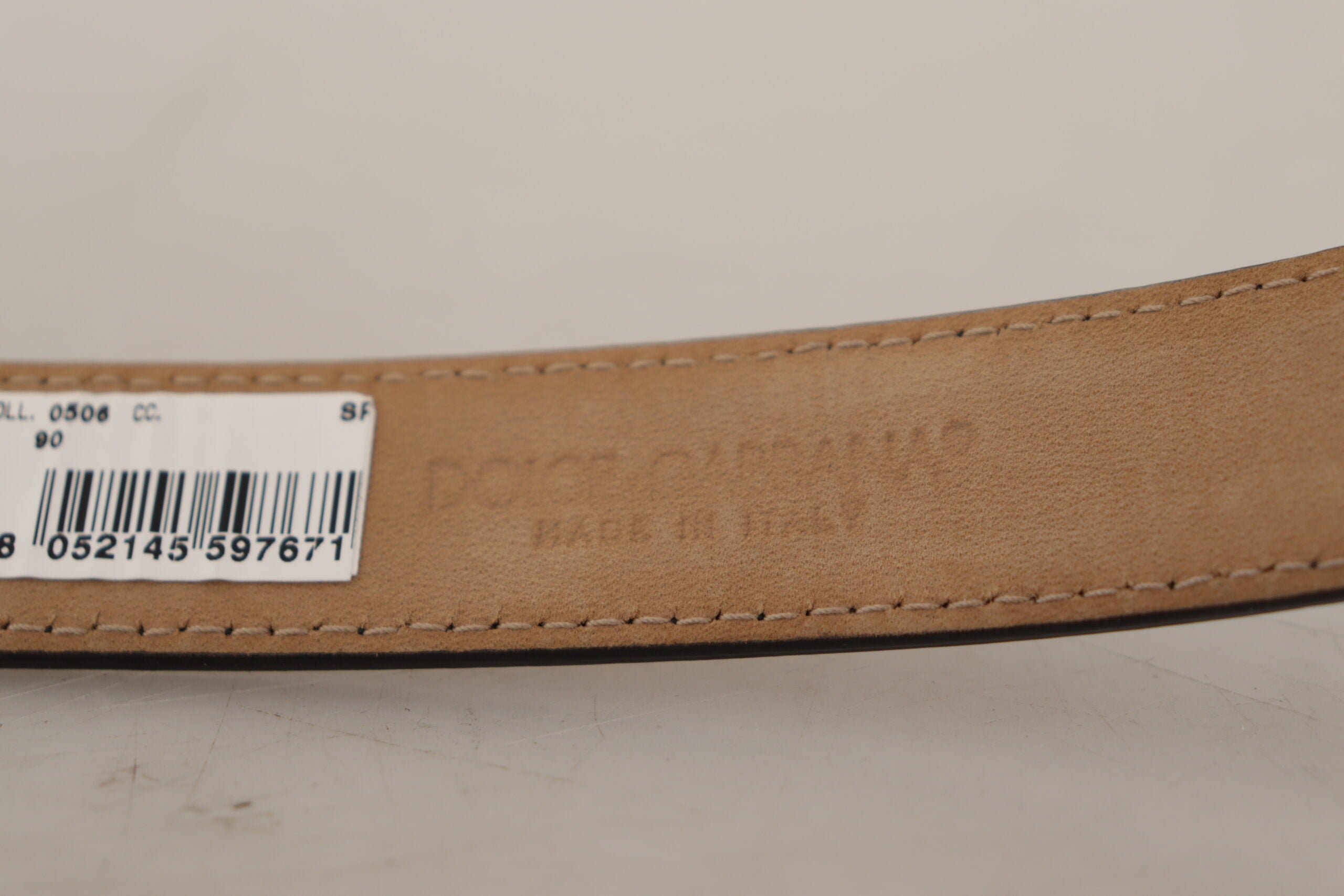 Curea Dolce & Gabbana Sleek din piele neagră cu cataramă metalică