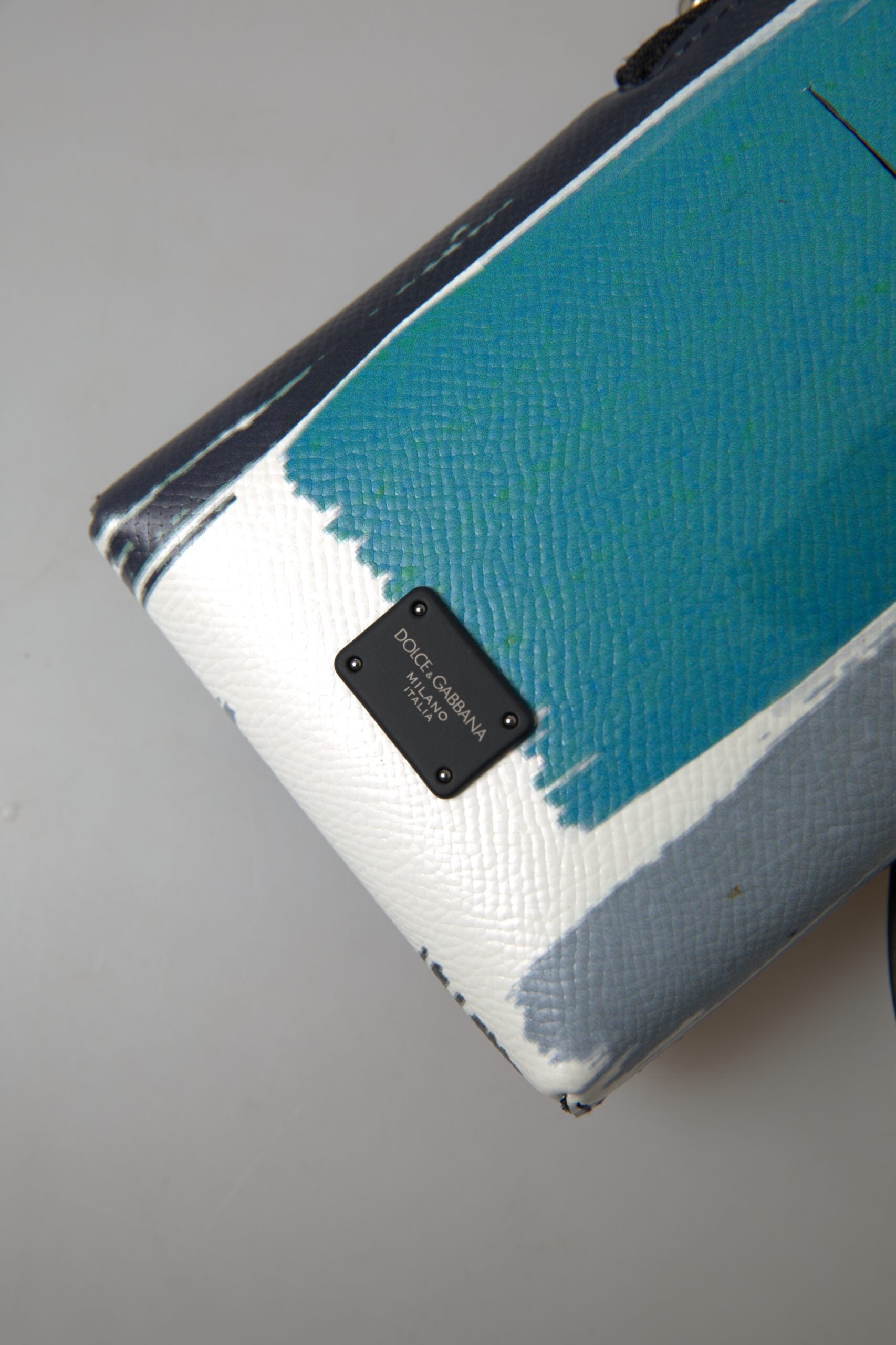 Dolce & Gabbana – Elegante Crossbody-Handytasche aus Leder in Blau und Weiß