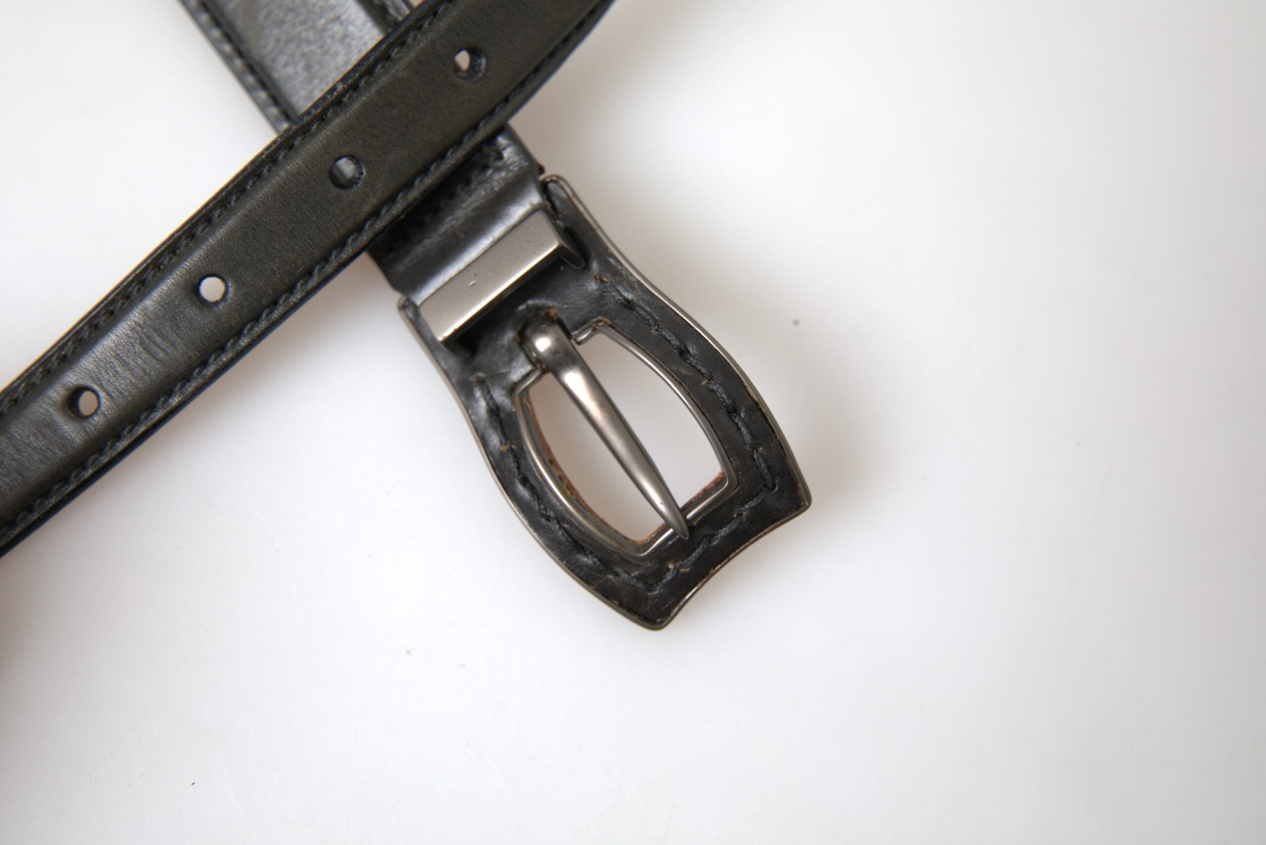 Curea Ermanno Scervino din piele italiană rafinată cu cataramă metalică