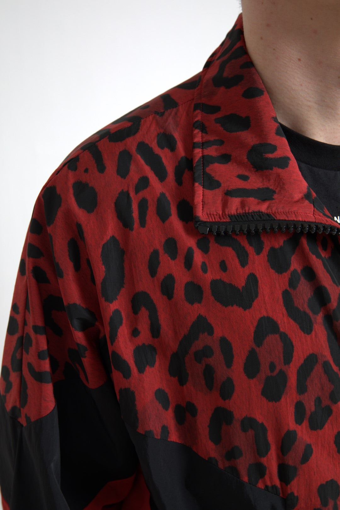Jachetă Dolce & Gabbana cu fermoar și imprimeu leopard roșu