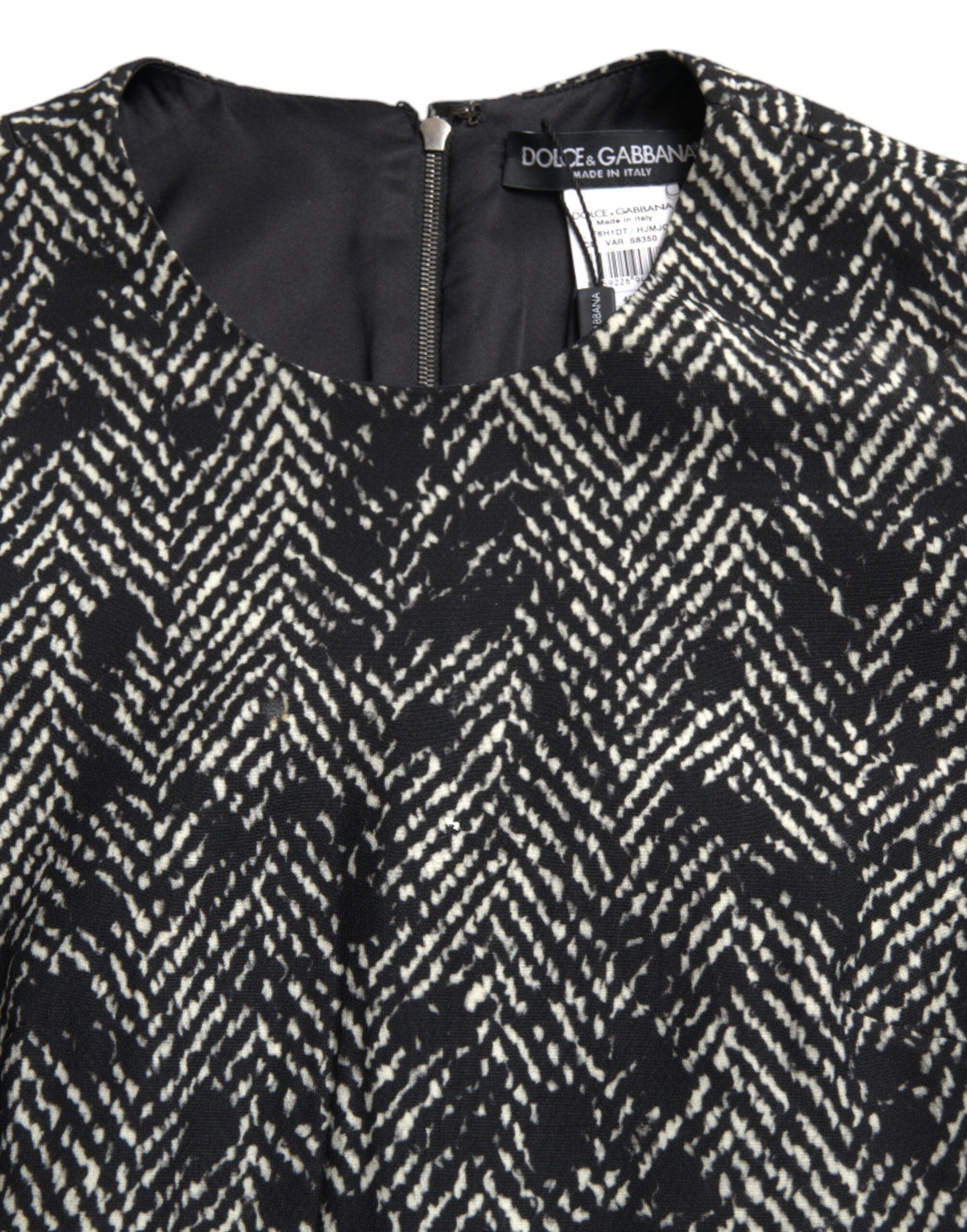 Dolce & Gabbana Elegantes Chevron-Etuikleid im Miniformat