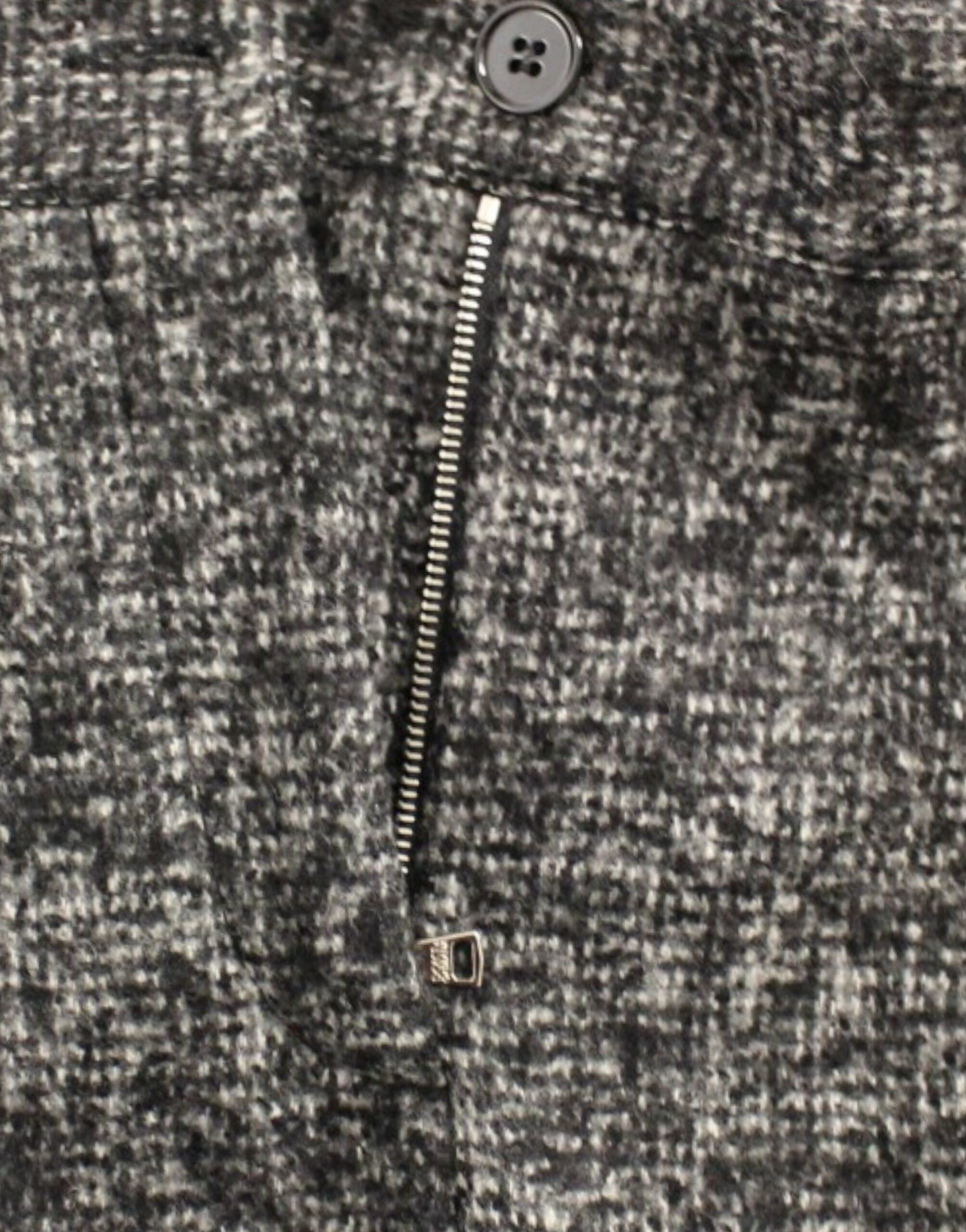 Dolce & Gabbana Elegante Shorts aus grauer Alpaka-Mischung