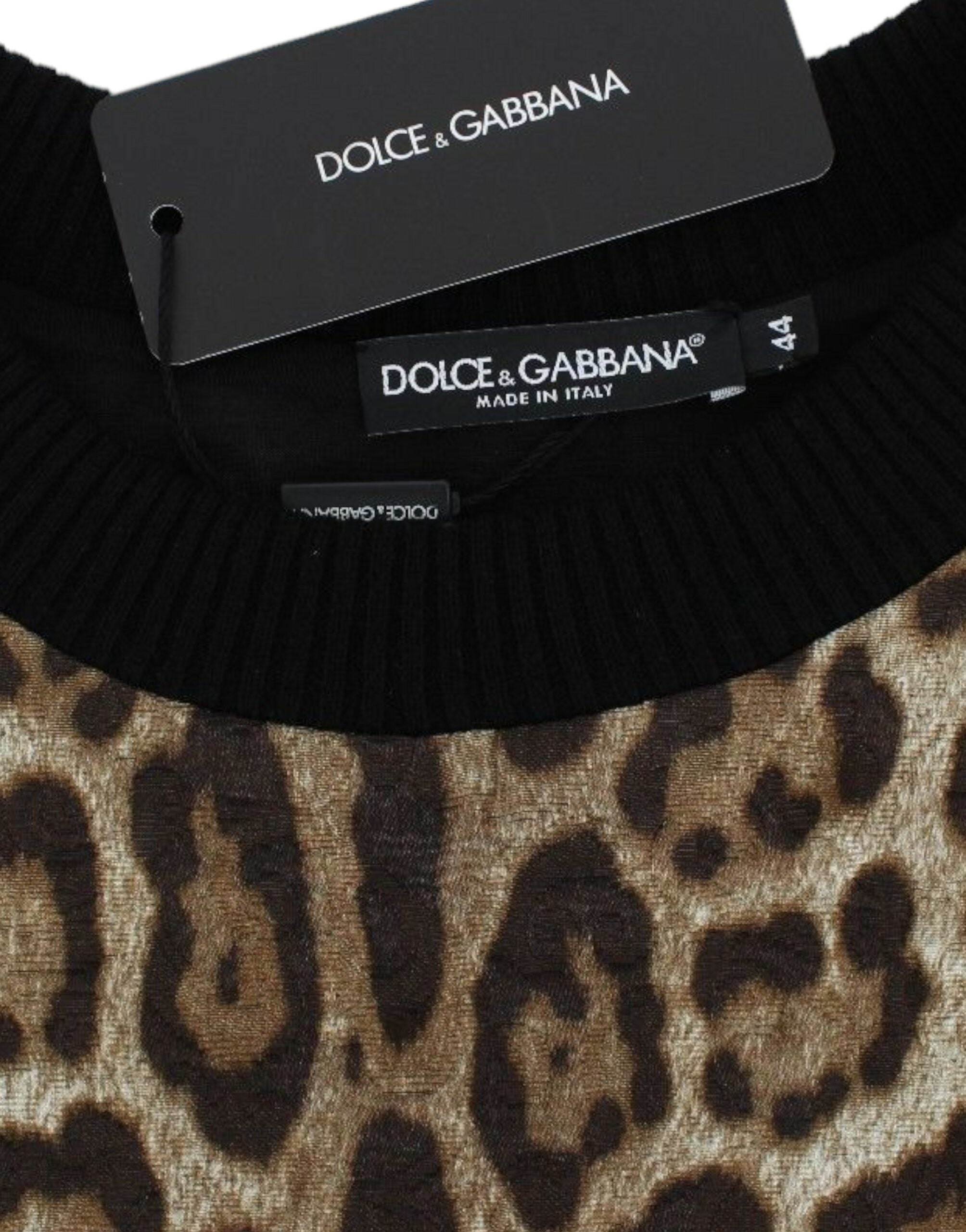 Dolce & Gabbana Elegantes kurzes Pullover-Oberteil mit Leopardenmuster