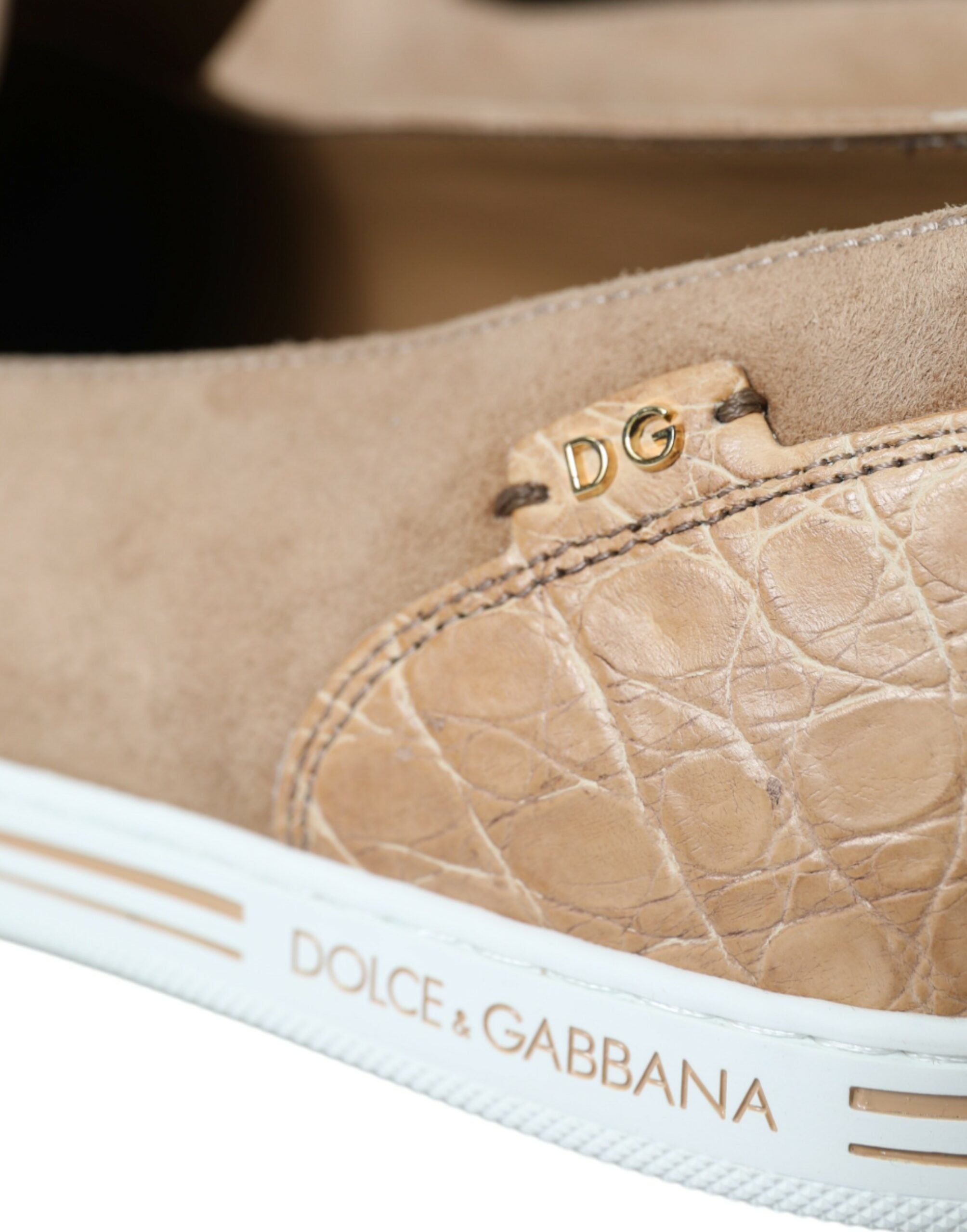 Mocasini eleganți din piele bej Dolce & Gabbana