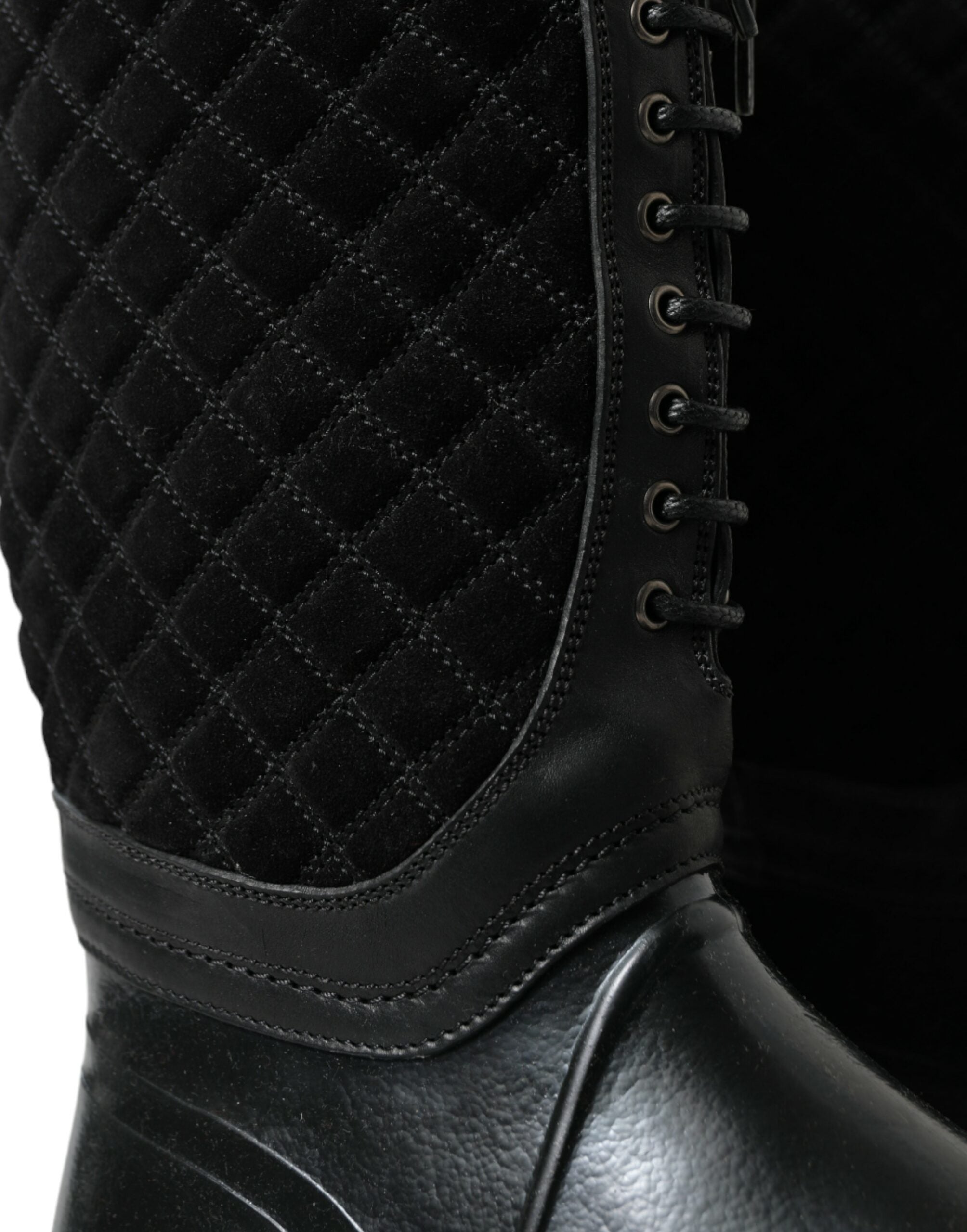 Dolce & Gabbana – Elegante, gesteppte Gummistiefel mit Schnürung