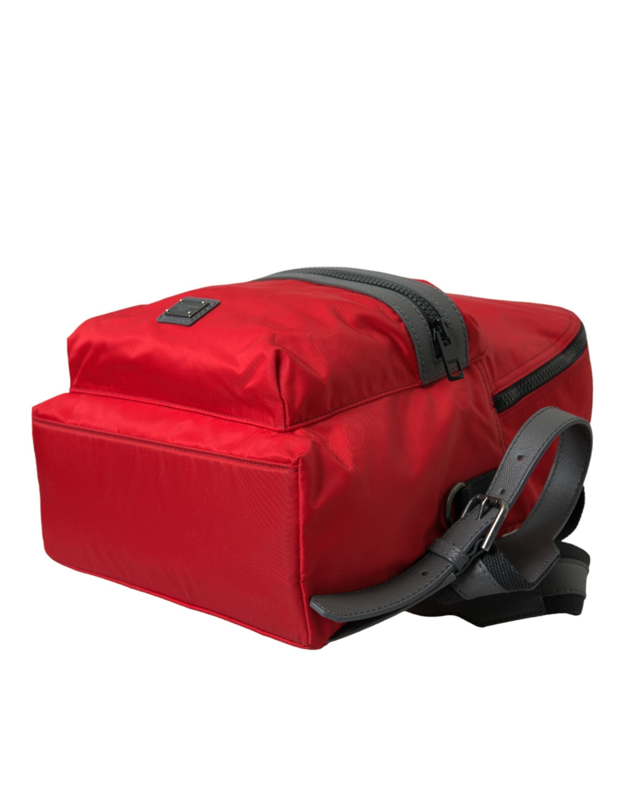 Dolce & Gabbana Eleganter roter Rucksack aus Nylon-Leder
