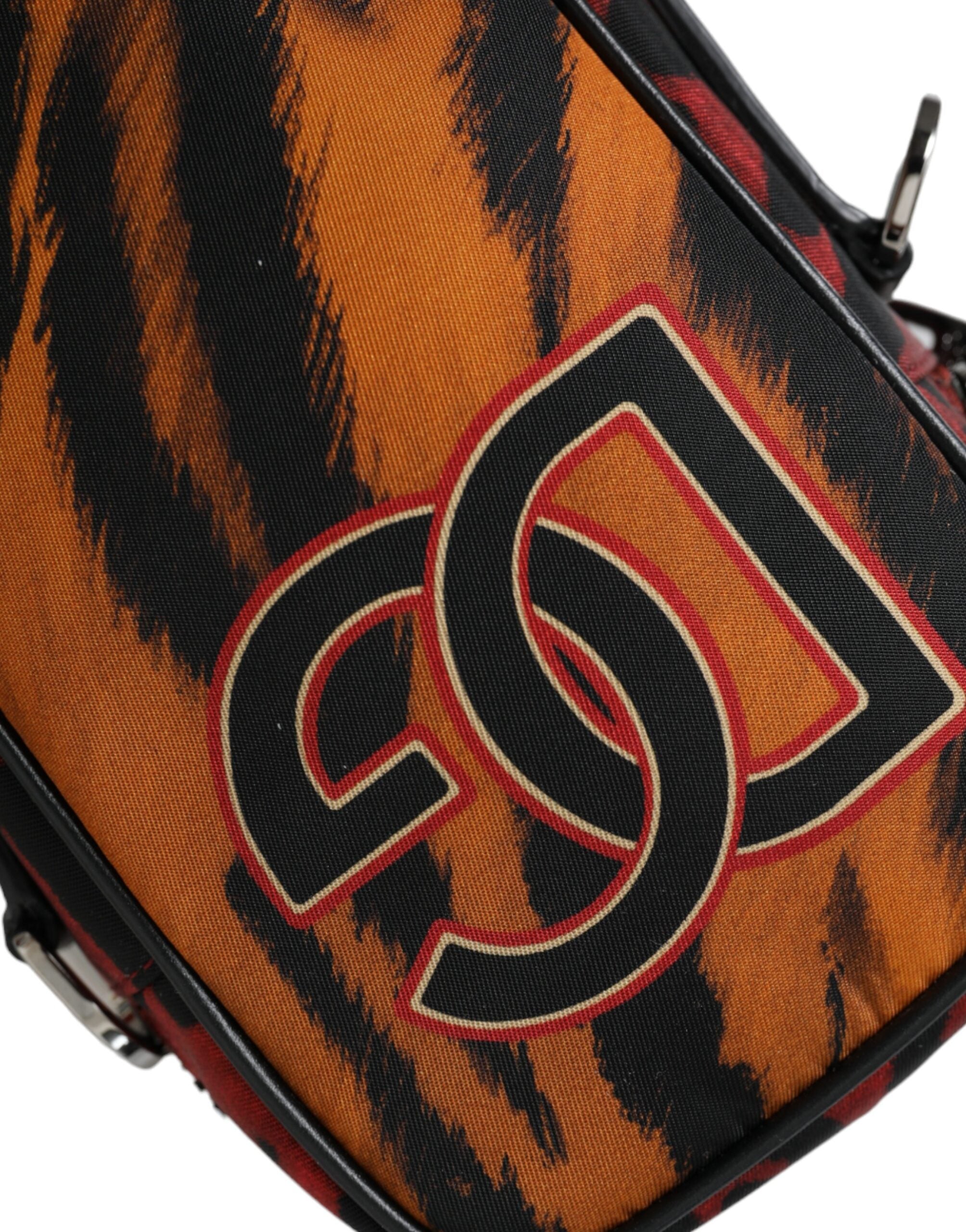 Dolce & Gabbana – Mehrfarbige Umhängetasche aus Nylon mit Tigerprint und Logo