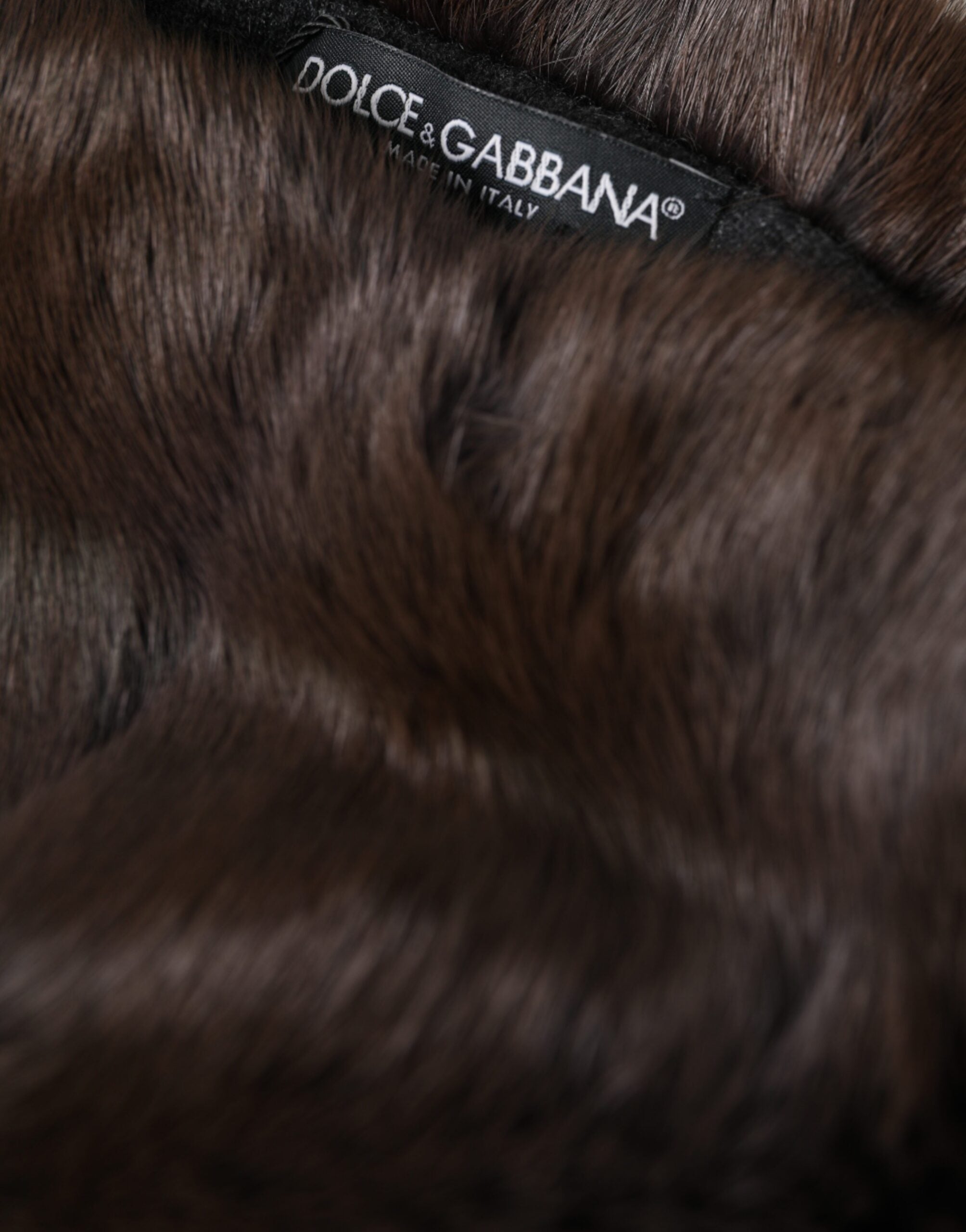 Căciulă Dolce & Gabbana din blană maro de nevăstuică pentru femei din cașmir