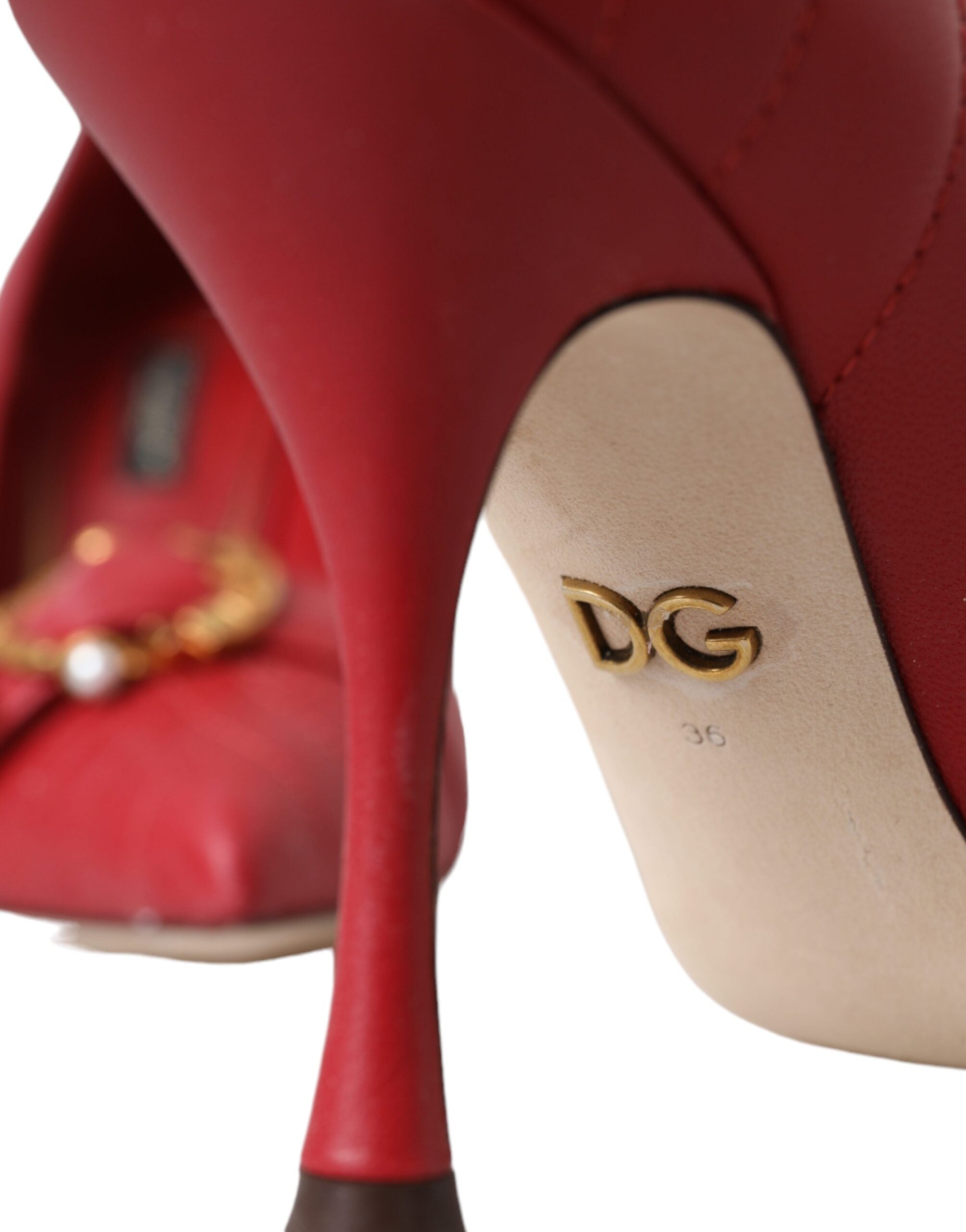 Dolce & Gabbana Pantofi cu toc din piele roșii Devotion