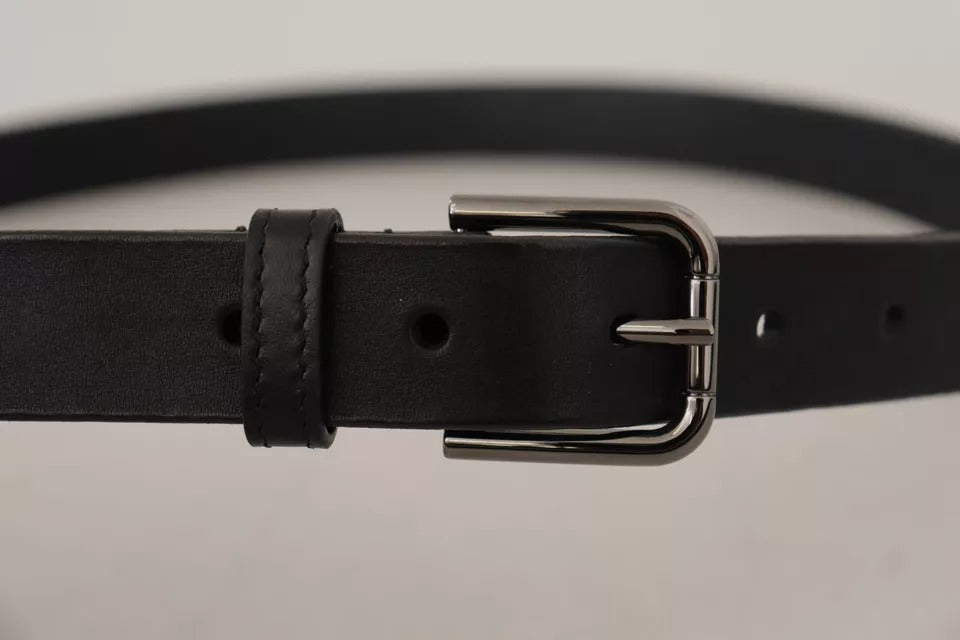Dolce & Gabbana – Klassischer Gürtel aus schwarzem Kalbsleder mit Metall-Logoschnalle