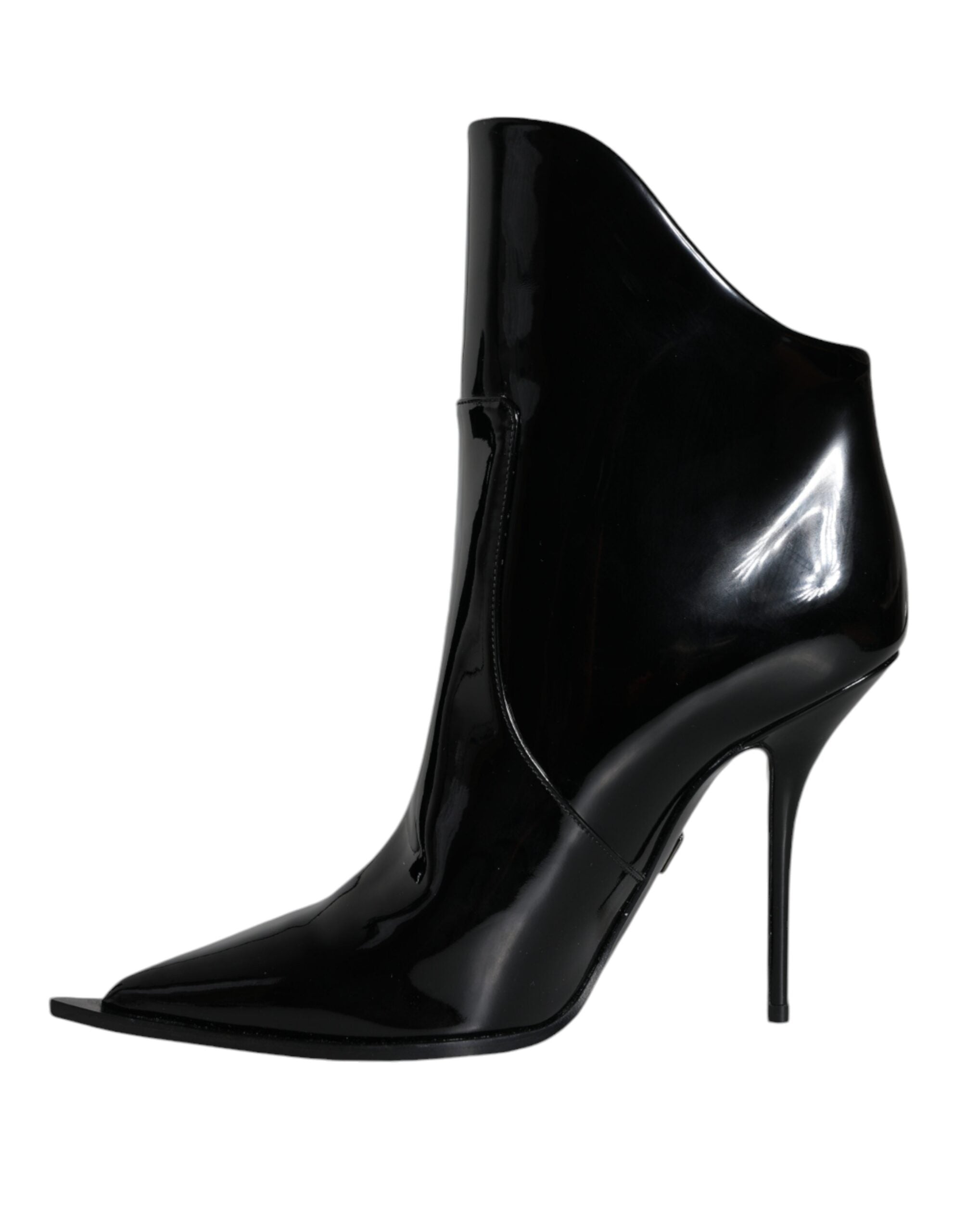 Dolce & Gabbana – Spitze Stiefeletten aus schwarzem Lackleder
