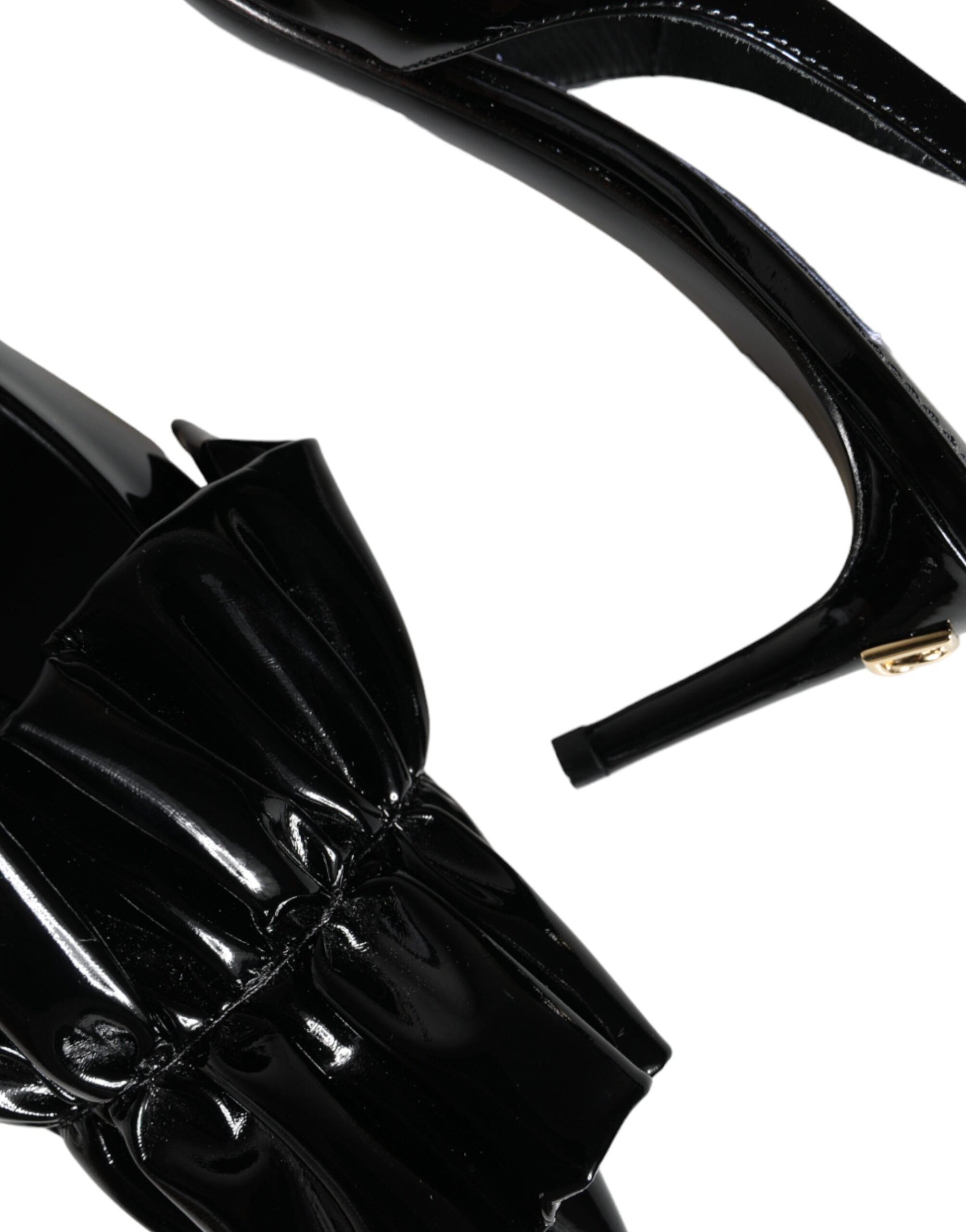 Dolce & Gabbana – Slingback-Schuhe aus schwarzem Lackleder mit Absatz