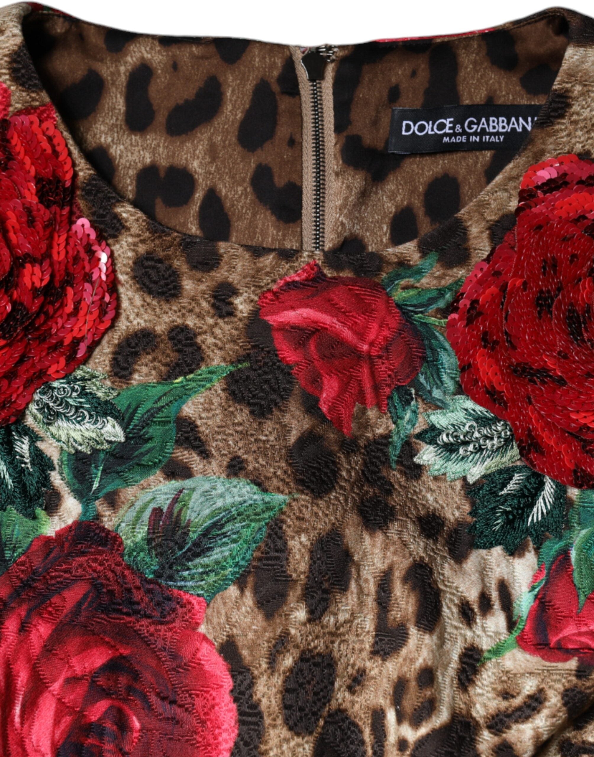 Rochie Dolce & Gabbana maro cu imprimeu leopard și trandafiri roșii din bumbac, linie A
