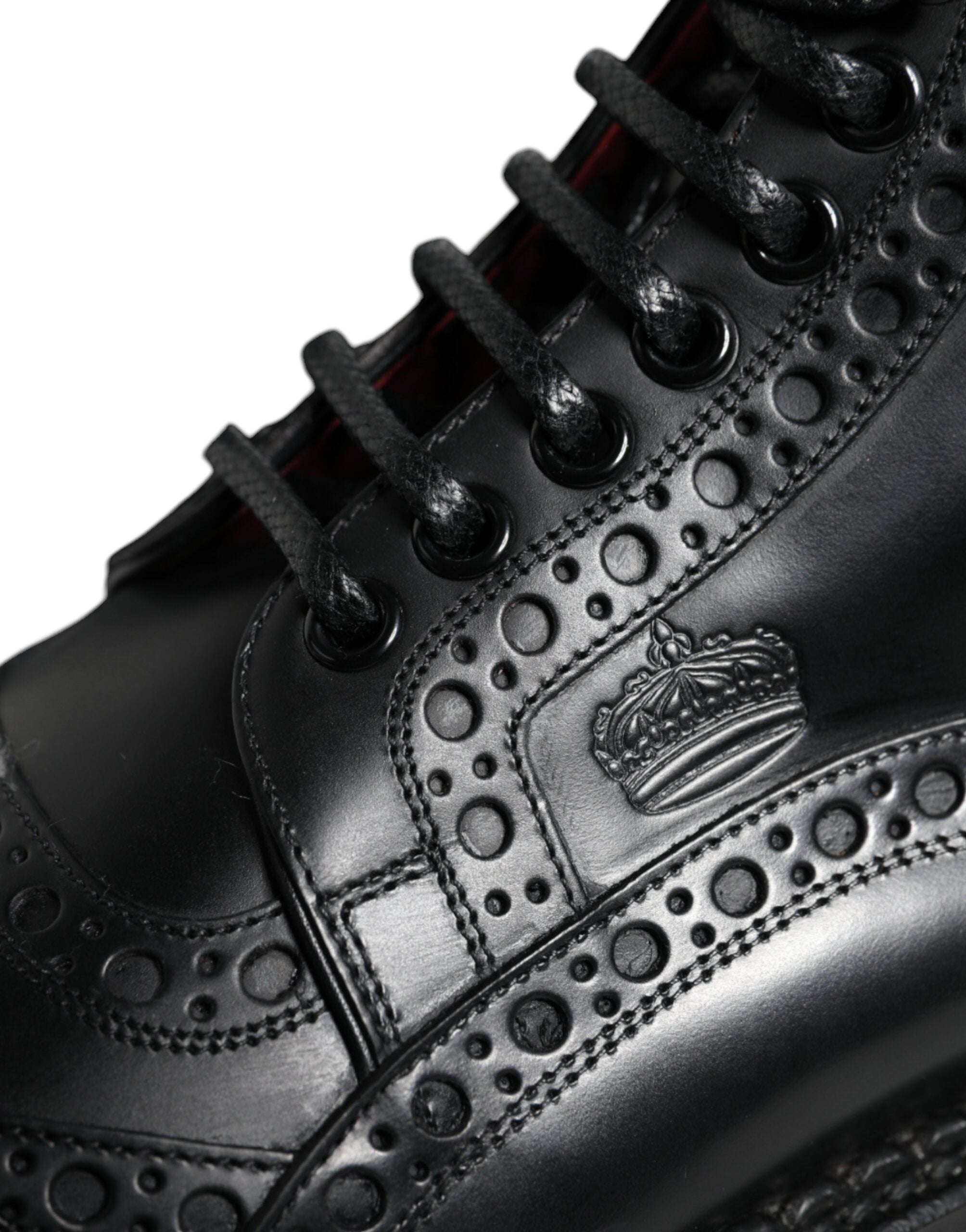 Dolce & Gabbana – Schwarze, wadenhohe Schnürstiefel aus Leder