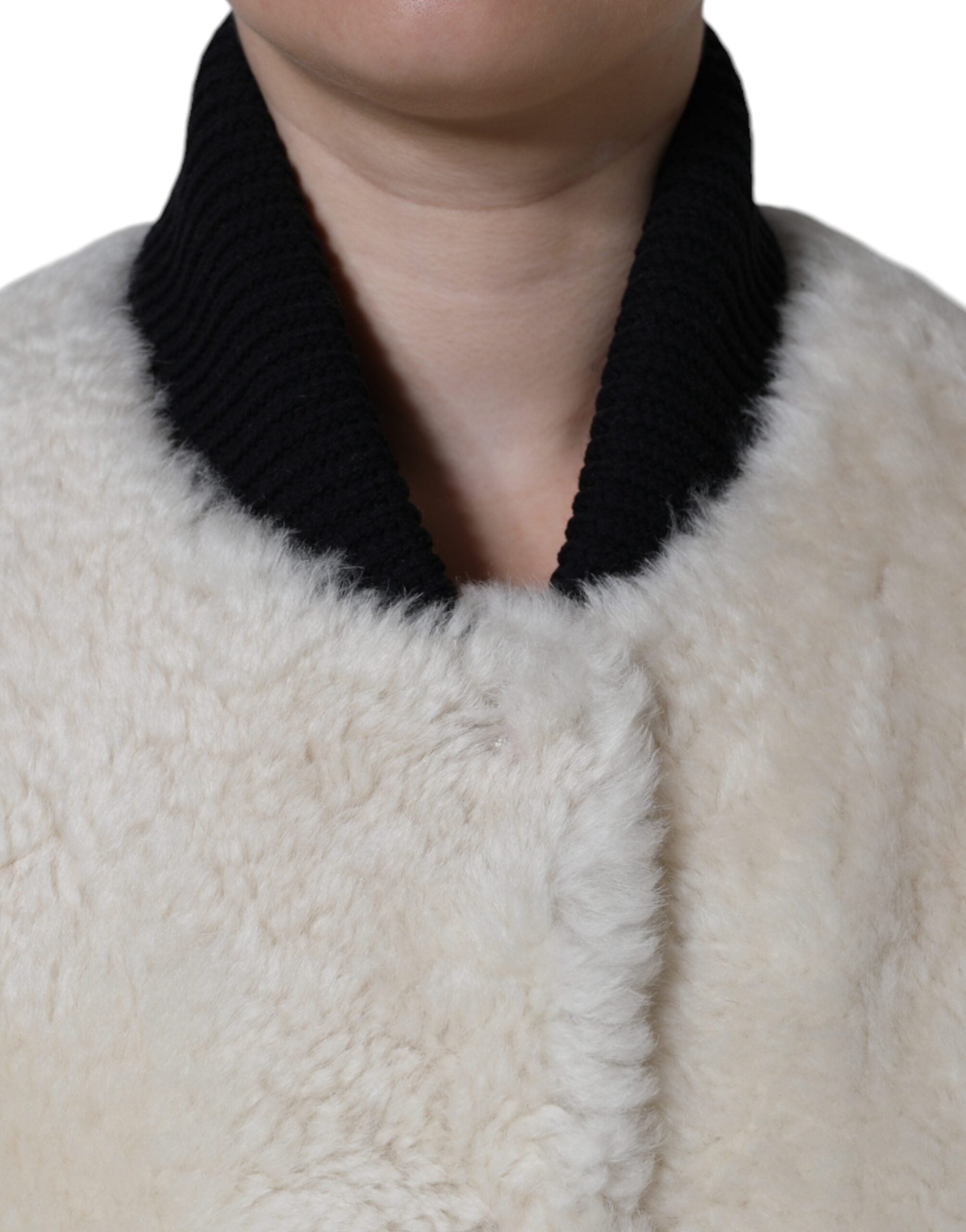 Burberry Weiße WARRENFORD Shearling-Lederweste, Mantel, Jacke
