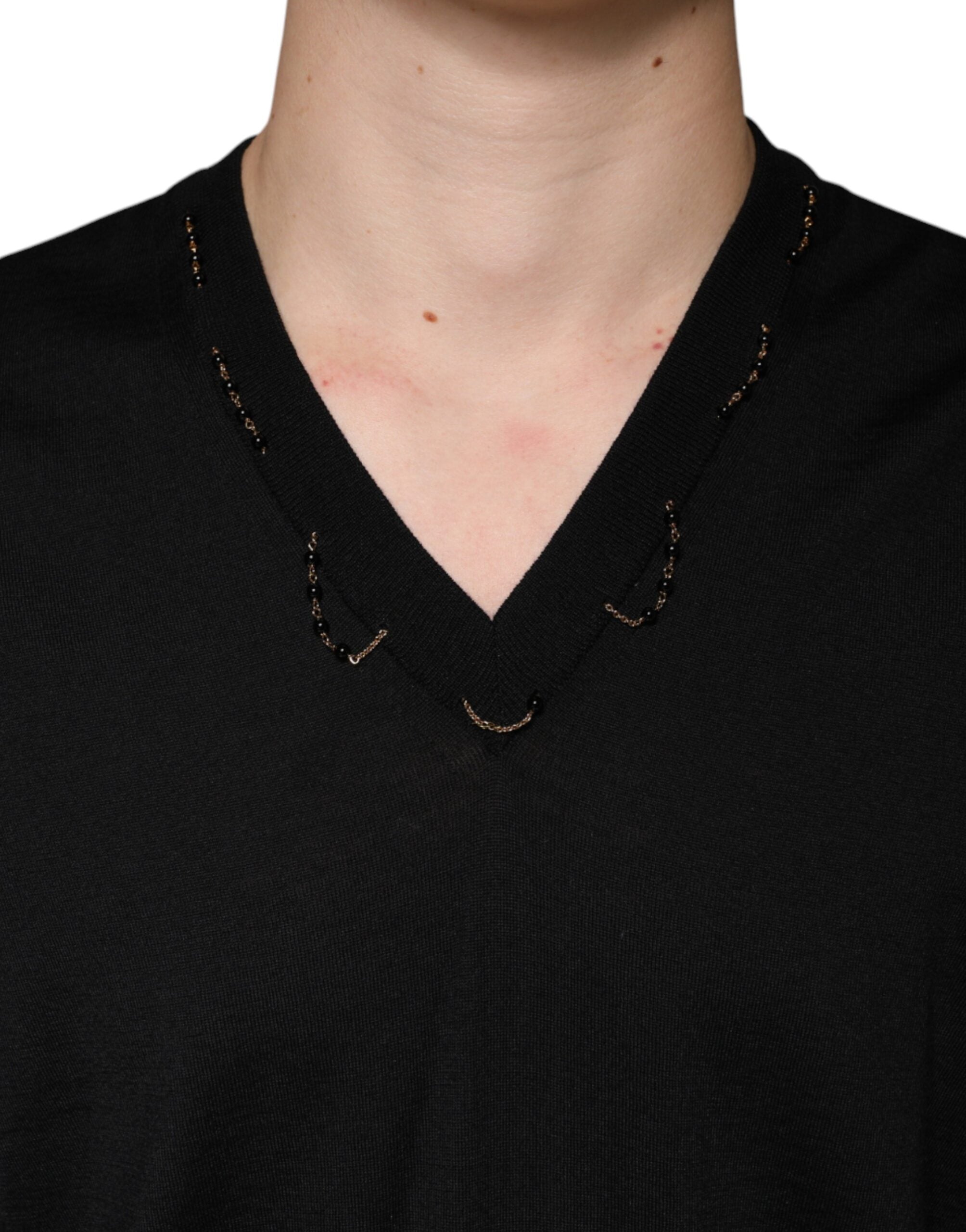 Pulover Dolce & Gabbana negru cu decolteu în V și ornament