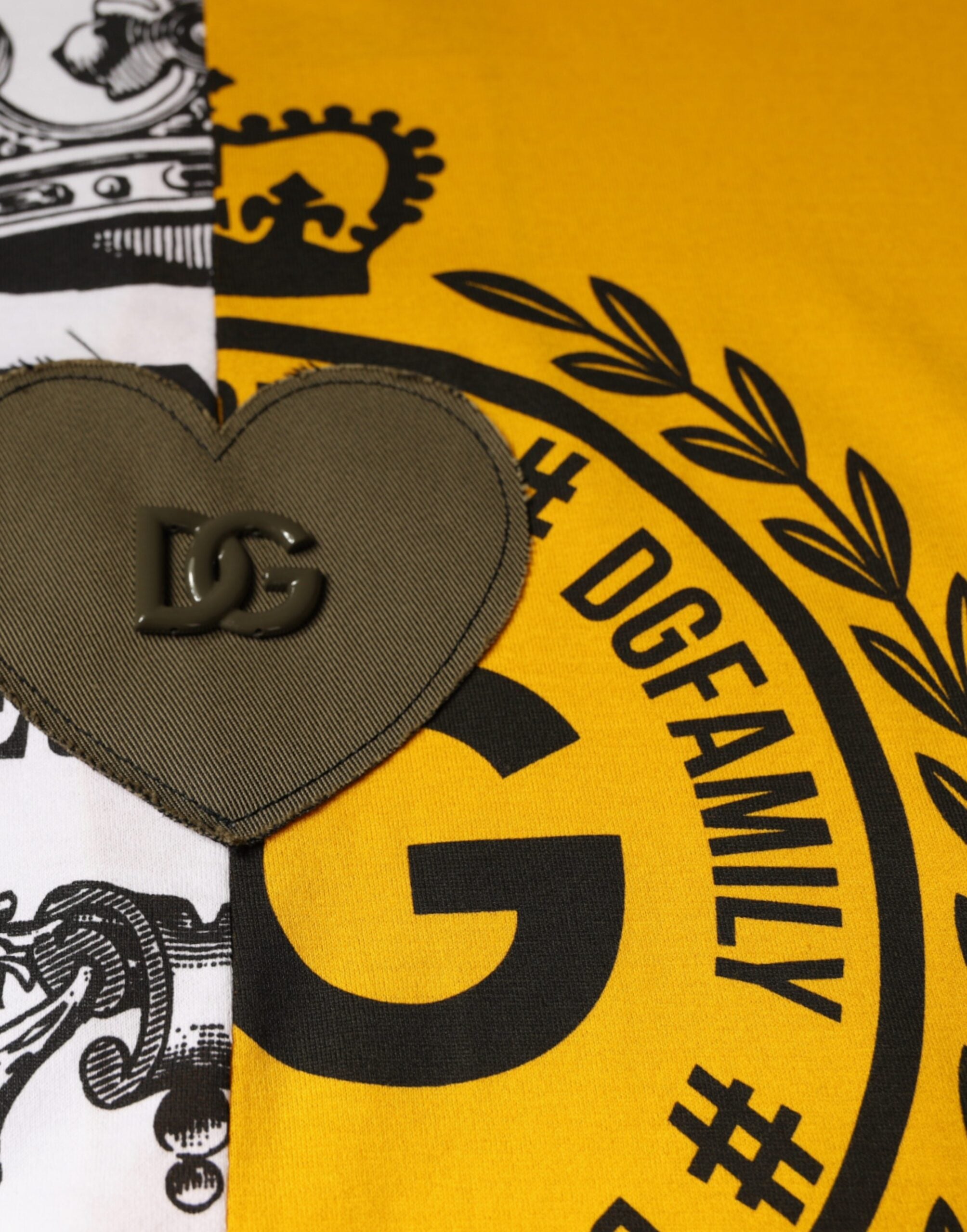 Dolce & Gabbana – Kurzärmliges T-Shirt mit Logo-Print in Weiß und Gelb