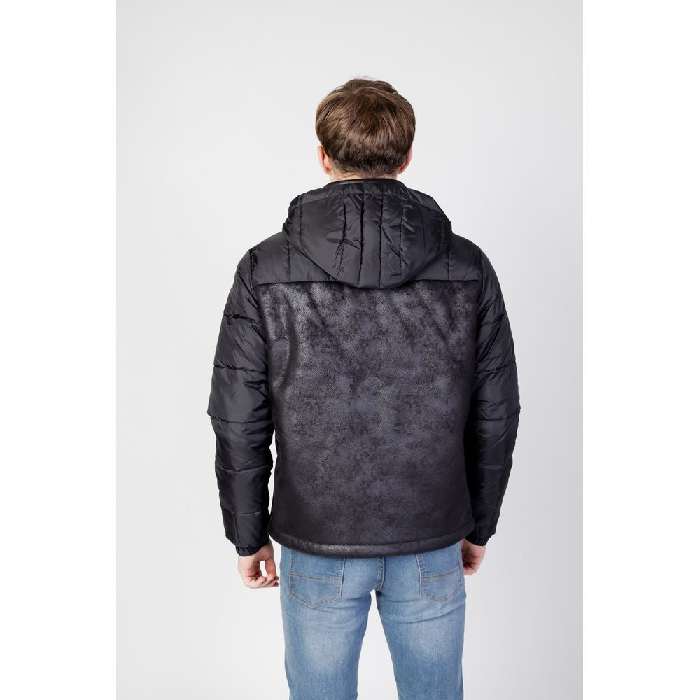 Jachetă EA7 Emporio Armani neagră din poliester