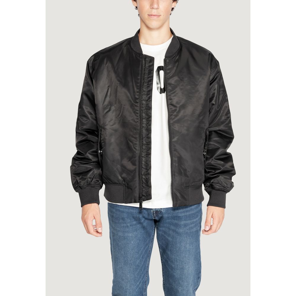 Calvin Klein Jeans – Schwarze Polyamidjacke
