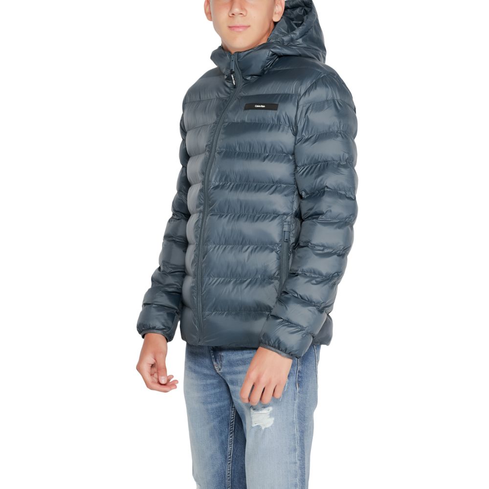 Calvin Klein – Schwarze Jacke aus recyceltem Polyester