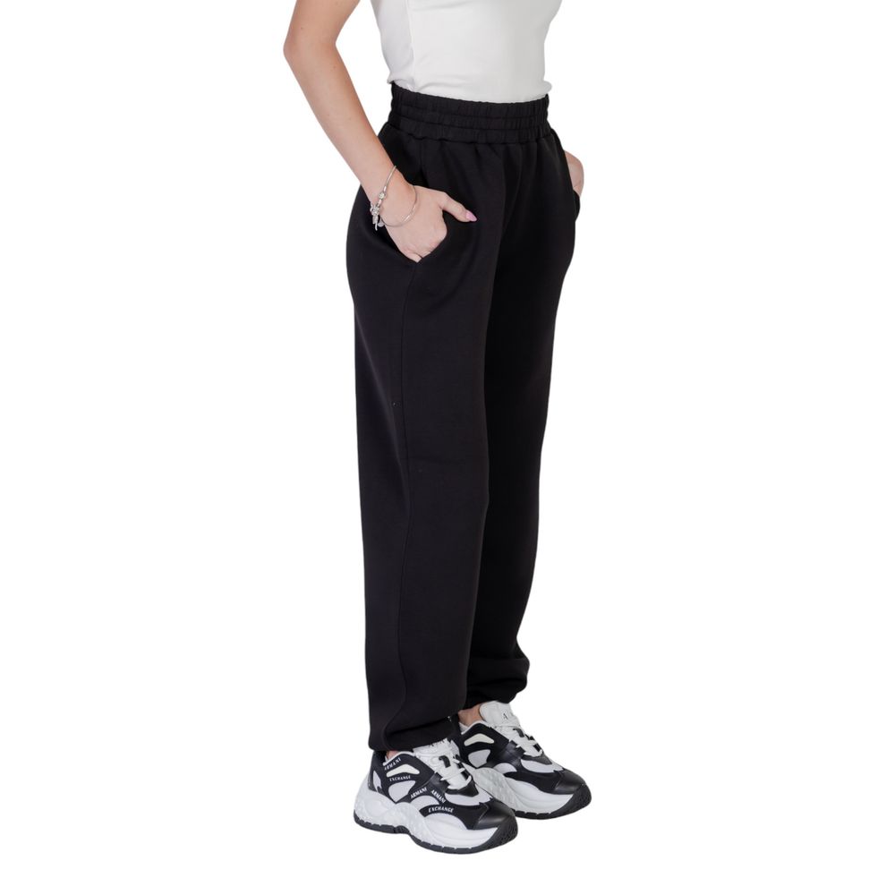 Blugi și pantaloni Guess Active negri din viscoză
