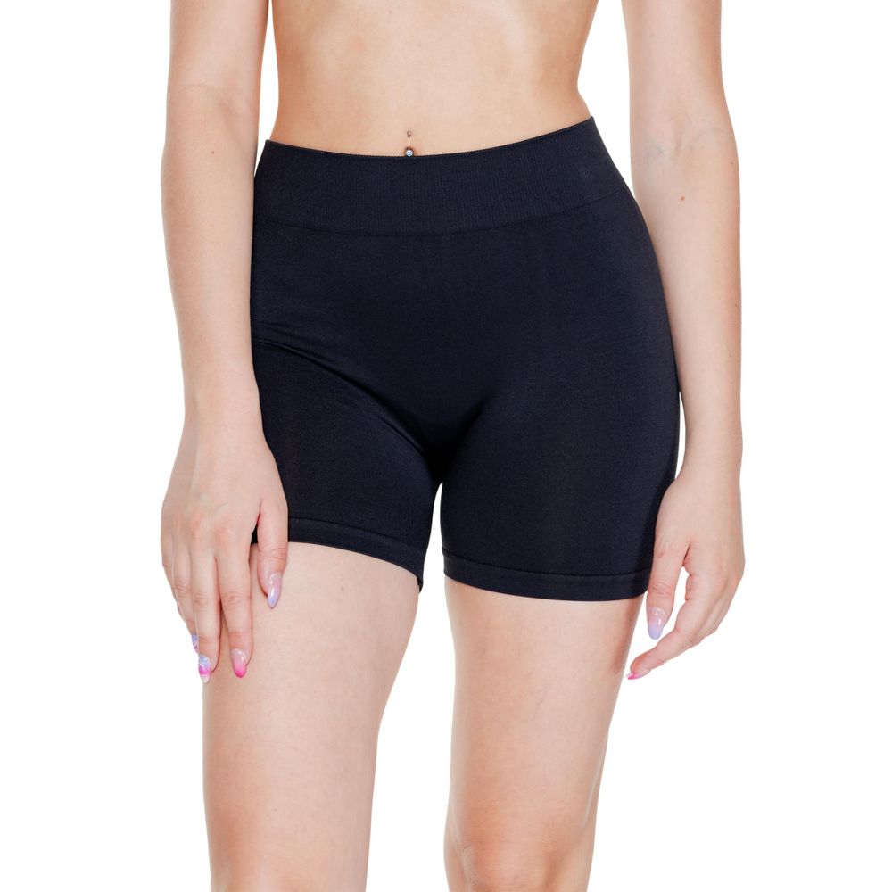 Pantaloni scurți negri din poliamidă Vero Moda