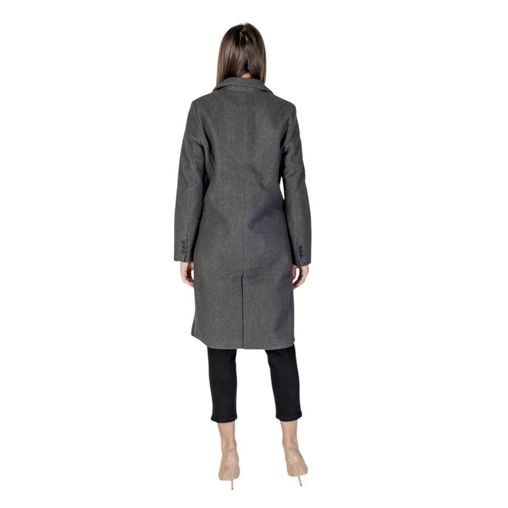 Vero Moda Graue Polyesterjacken und -mäntel