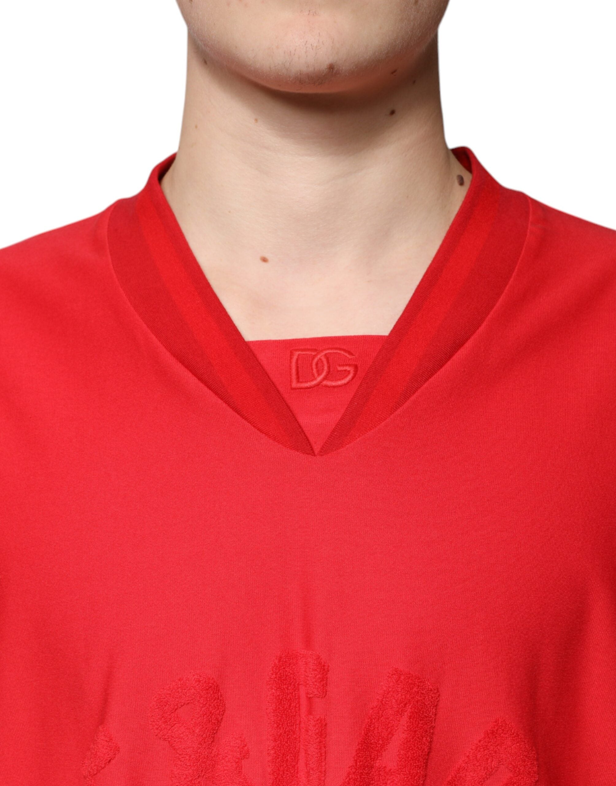 Dolce & Gabbana – Rotes T-Shirt aus Baumwolle mit V-Ausschnitt und kurzen Ärmeln