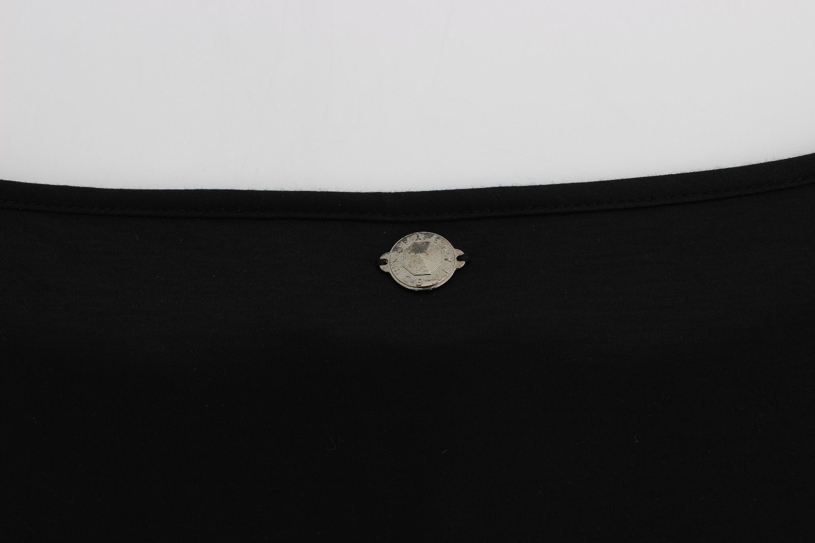 Versace Jeans – Elegantes schwarzes Etuikleid aus Seidenmischung