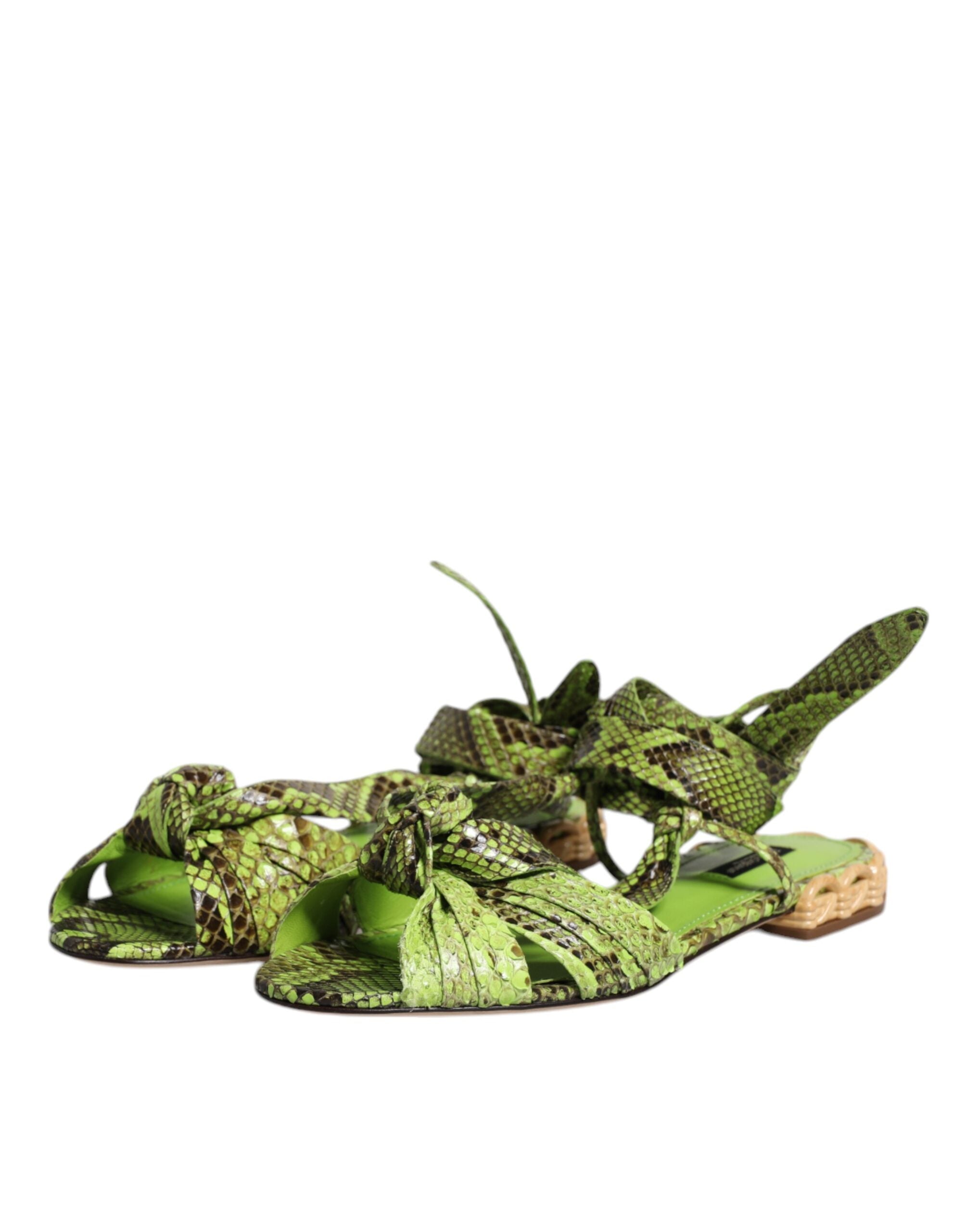 Dolce & Gabbana Grüne Sandalen mit Knöchelriemen und Tiermuster