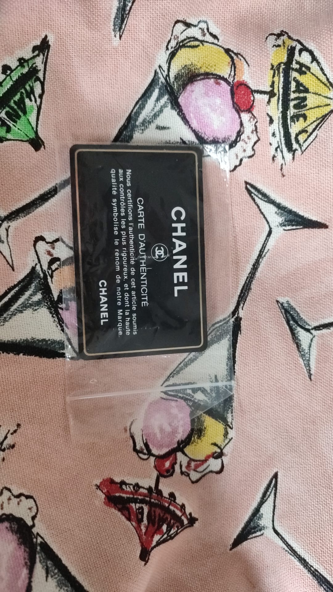 Chanel Pink Cruise Collection Parfait Canvas bedruckte Tasche